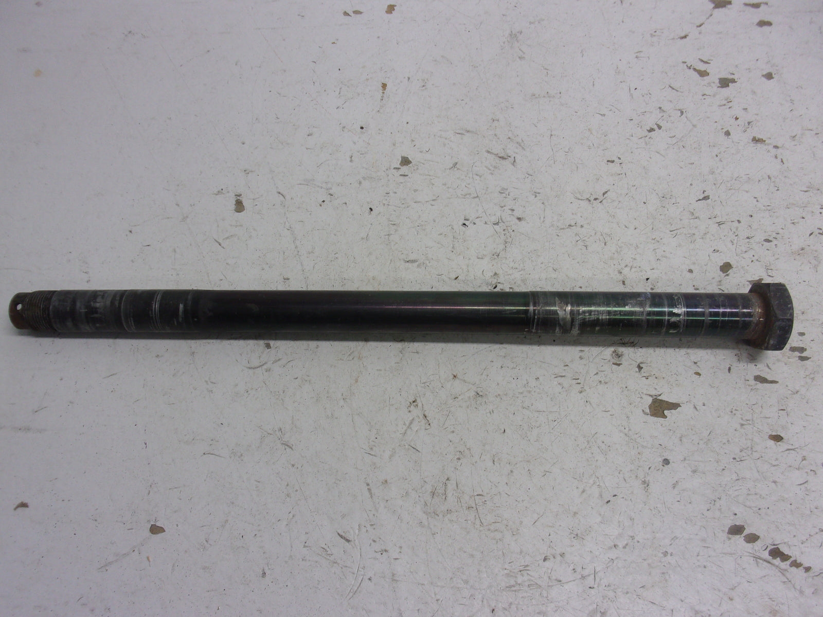 Can-Am Roadster 2008-2012 GS RS RT/RTS OEM Rear Drive Axle Assembly # 705500746