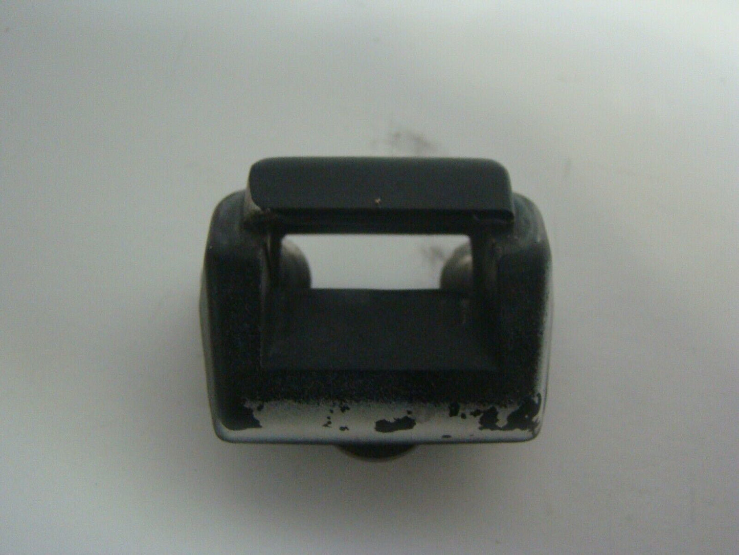 Yamaha 94-1995 Wave Raider 700 Engine Hatch Latch Set Part# FX1-62840-01-00
