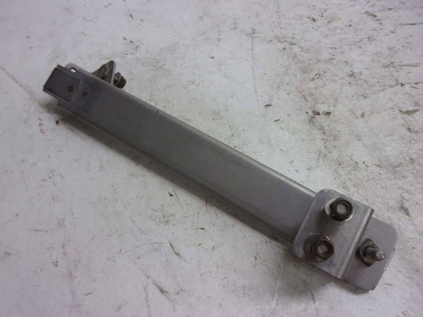 Yamaha WaveRunner 1990-1997 Waverunner 3 Battery Case Band # FJ0-68228-00-00