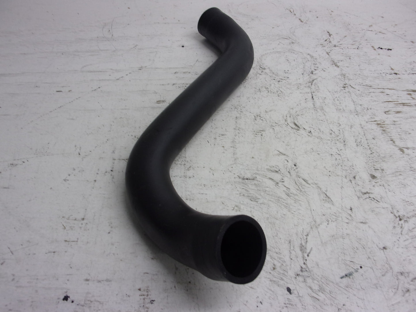 Yamaha WaveRunner 1995-1998 WaveVenture Oil Filler Hose # GJ3-U776C-00-00