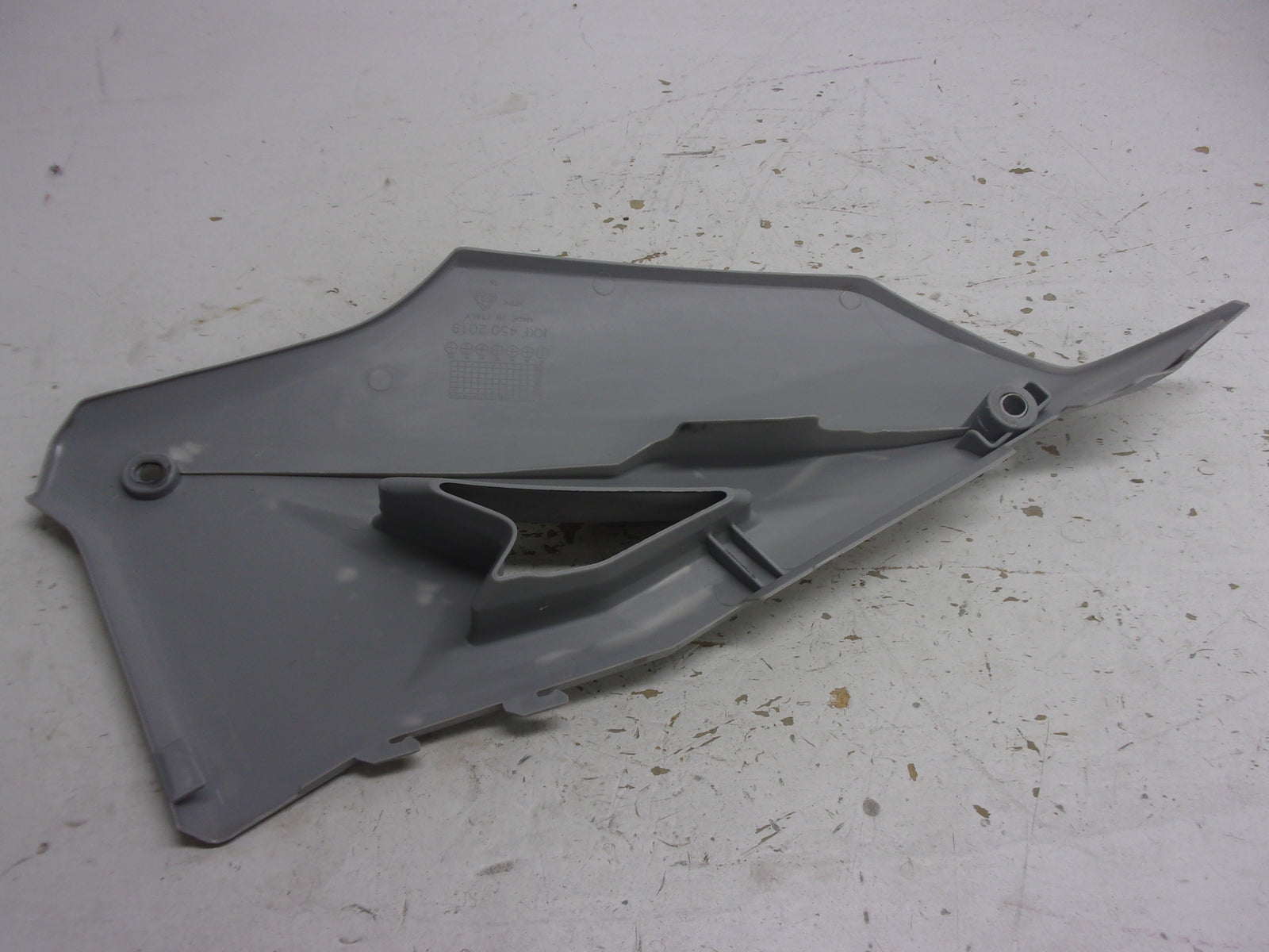 Kawasaki Dirt Bike 2019-2023 KX450F Primed Left Side Cover Part# 36001-0660-266