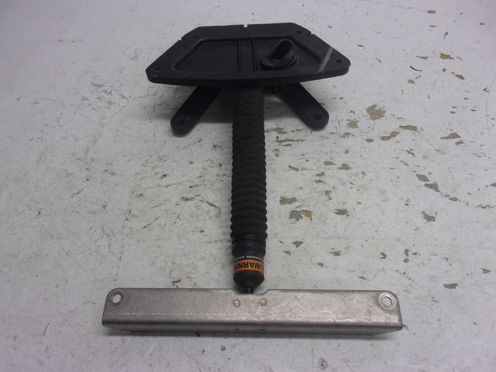 Kawasaki Jet Ski 1999-2005 STX Ultra 130/150 OEM Hood Bracket & Shock 11051-3746