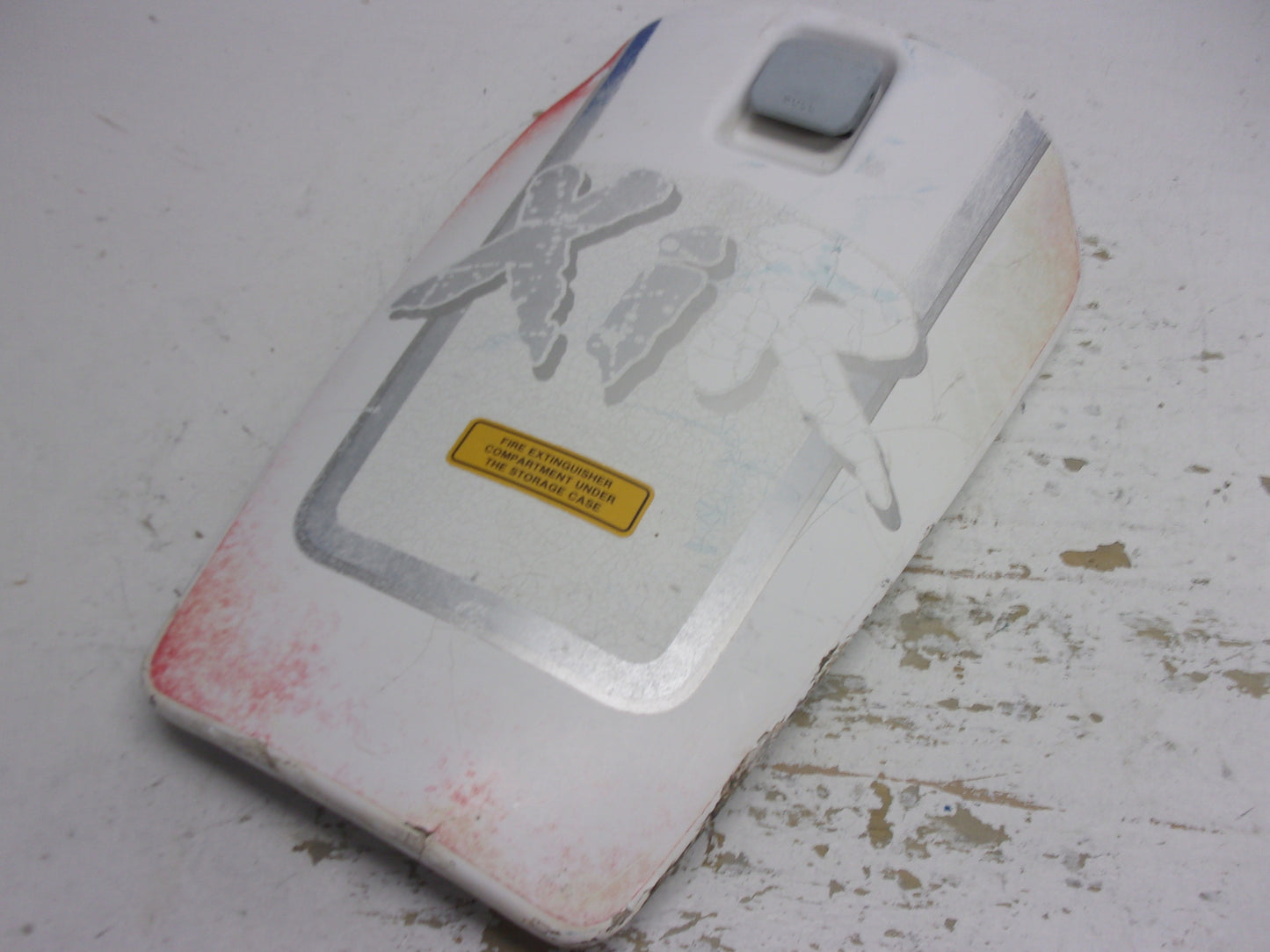 Kawasaki Jet Ski 1993-1998 750 XIR SSXI OEM White Hatch Cover Part 14090-3711-8C