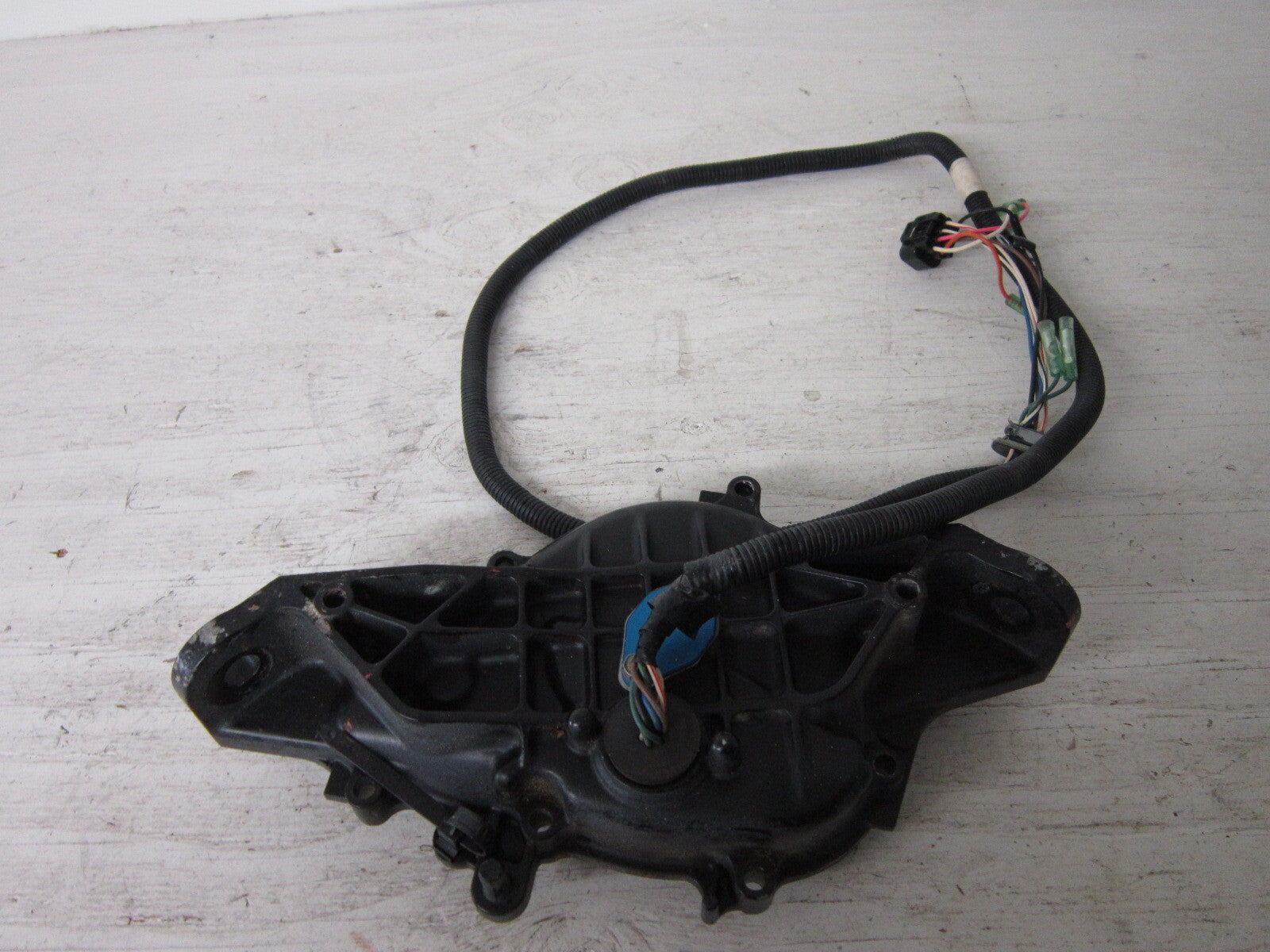 Yamaha WaveRunner 1999-2000 GP XL OEM Stator + Stator Cover # 66E-8552A-00-94