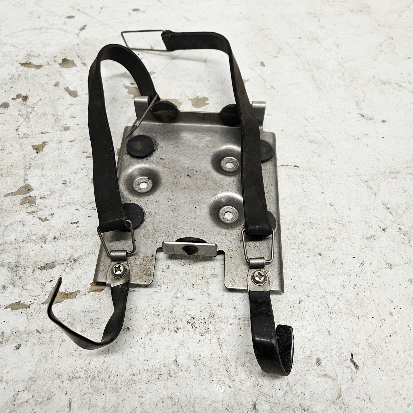 Kawasaki Jet Ski 1994-1997 ZXI 750-1100 Oil Tank Bracket + Straps # 11048-3773