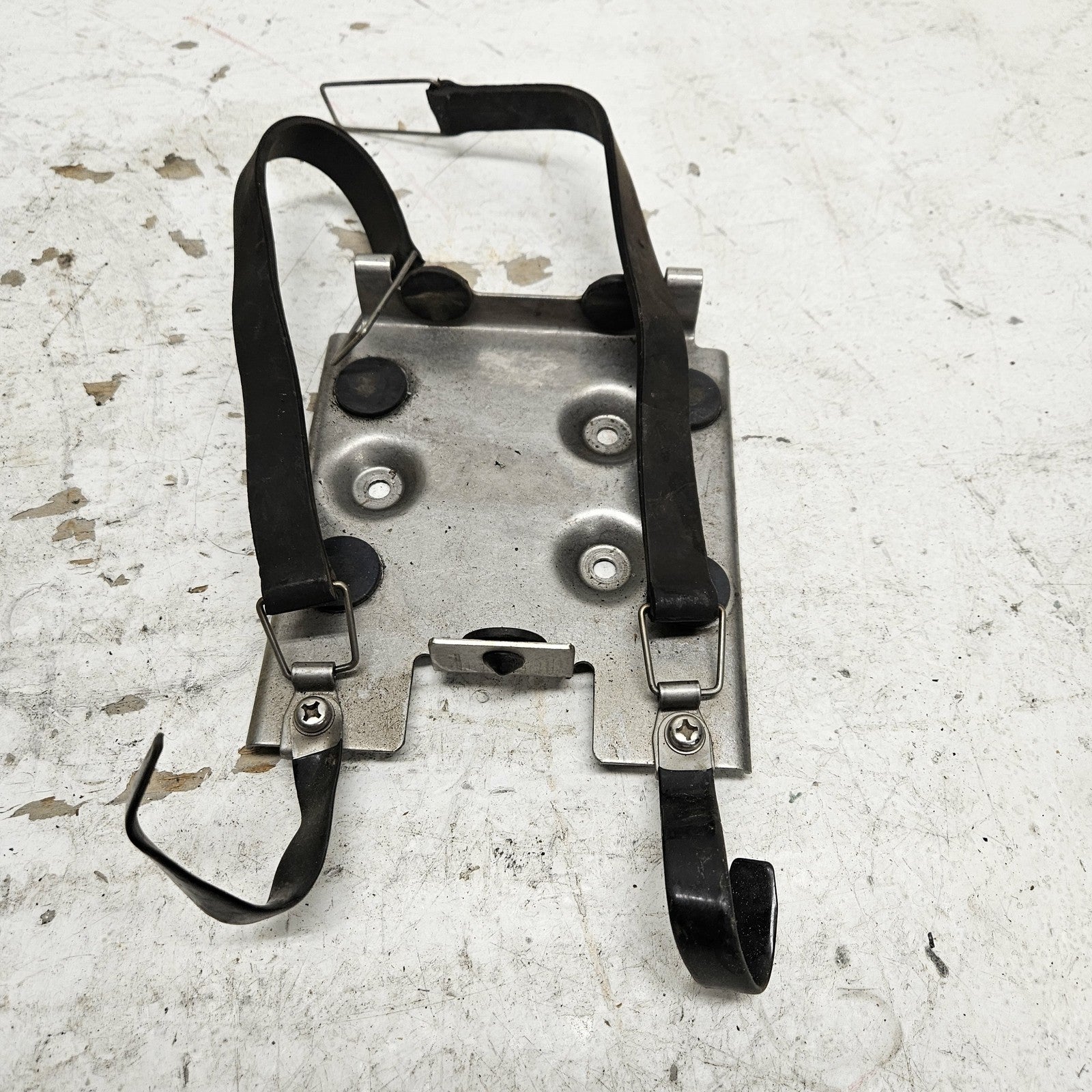Kawasaki Jet Ski 1994-1997 ZXI 750-1100 Oil Tank Bracket + Straps # 11048-3773