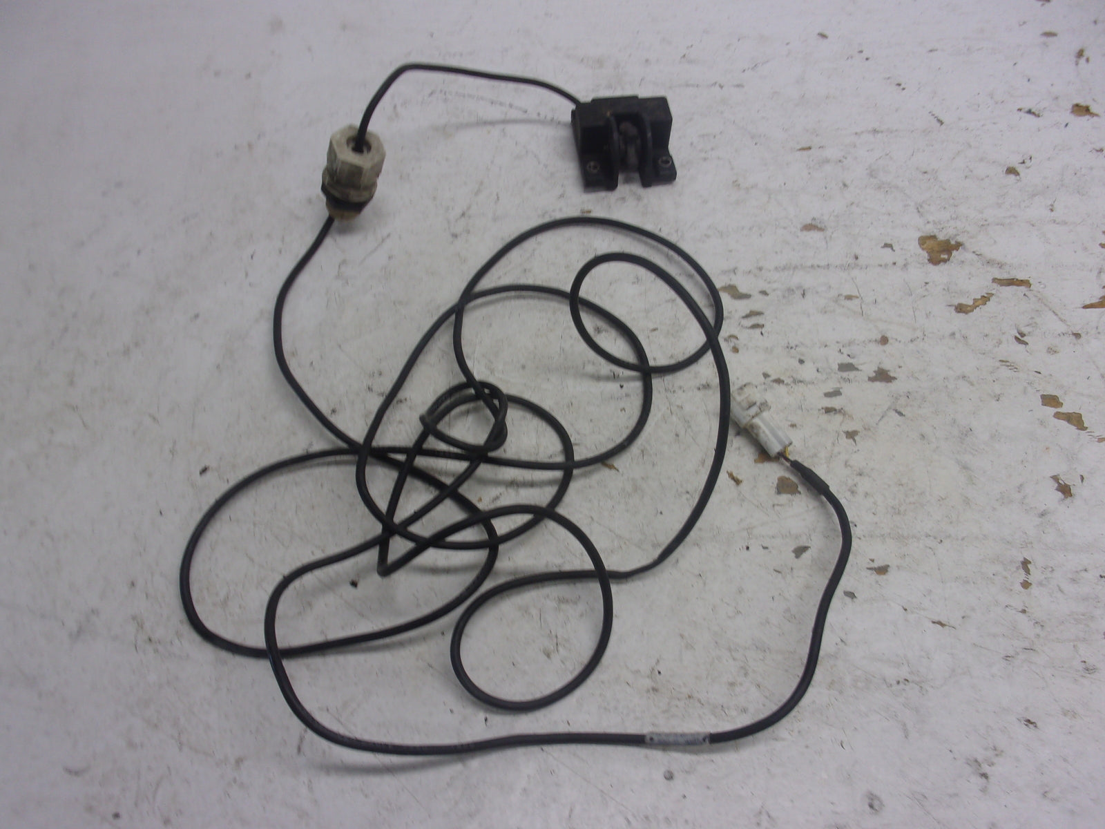 Yamaha 1995-1998 Wave Venture/Raider XL OEM Speed Sensor Part# GJ1-U8K31-01-00