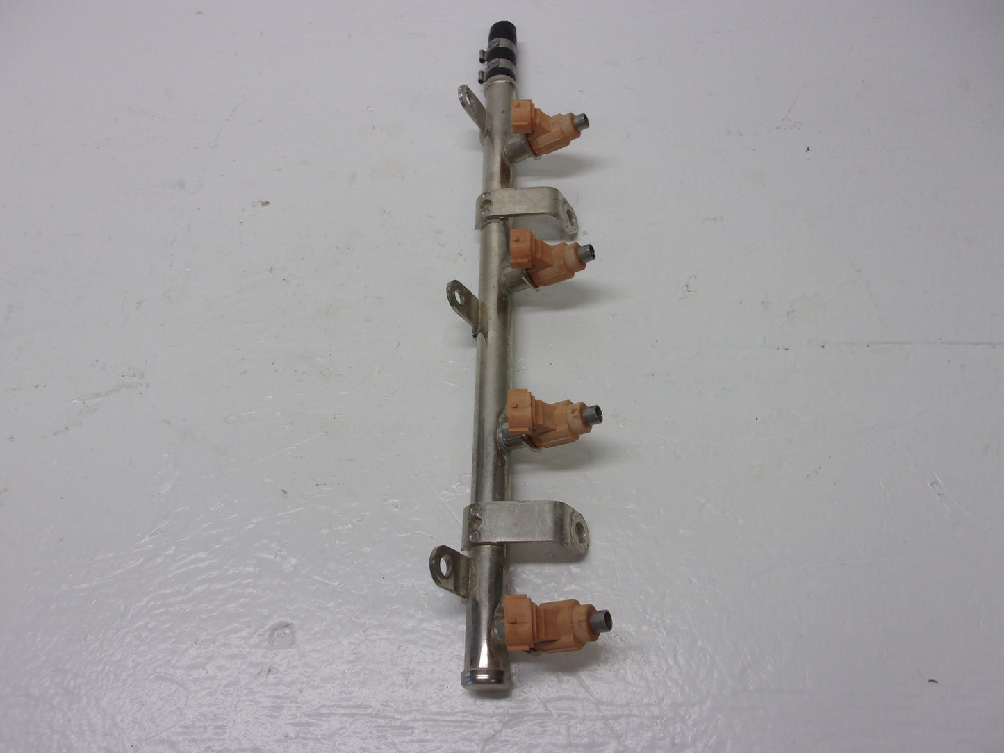 Yamaha Waverunner 2005-2011 VX VX1100 OEM Fuel Rail + Injectors 60E-13761-10-00