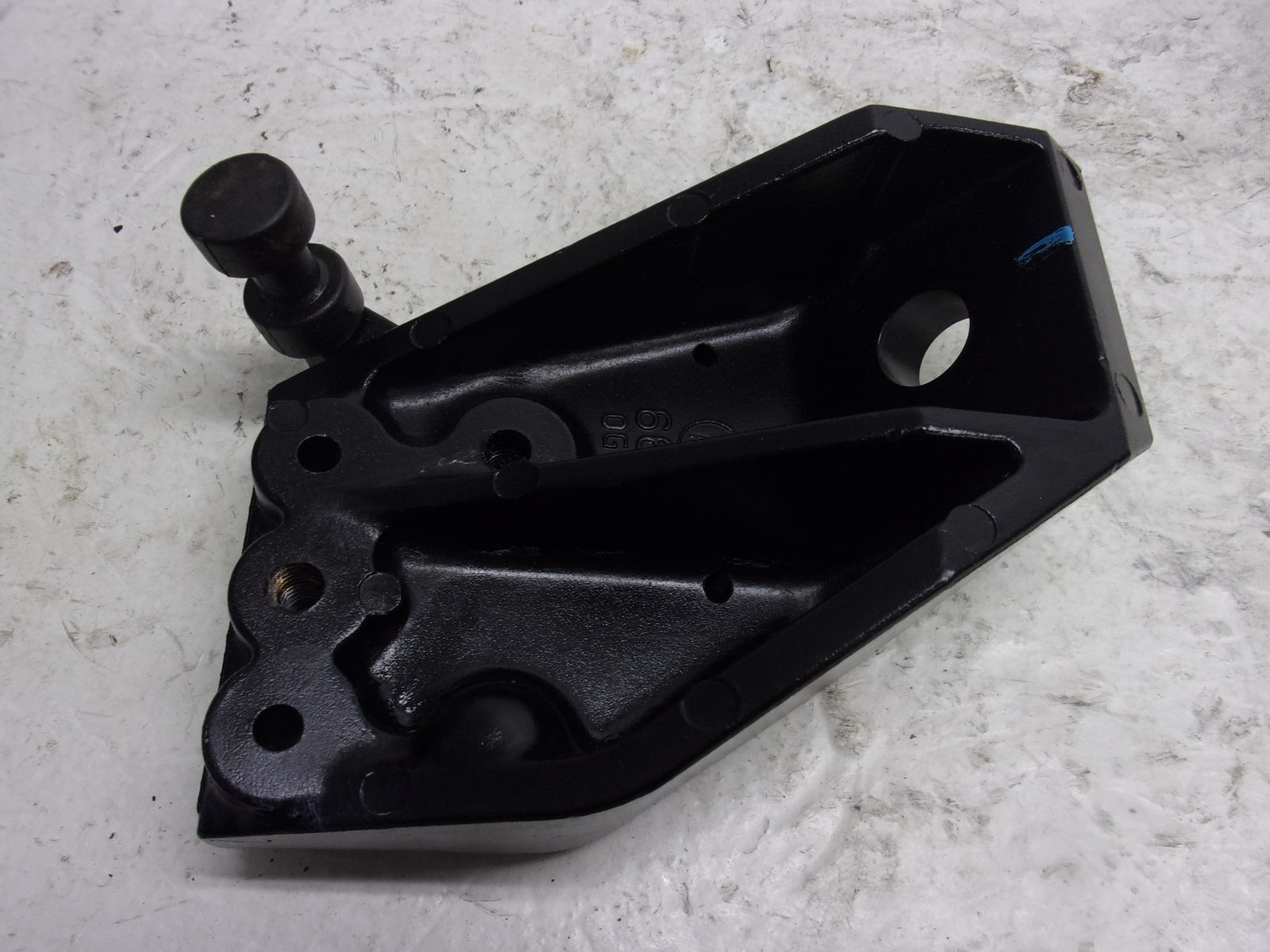 Yamaha WaveRunner 2004-2005 XA GP 800 OEM Engine Bracket Set # 66E-21426-10-8S