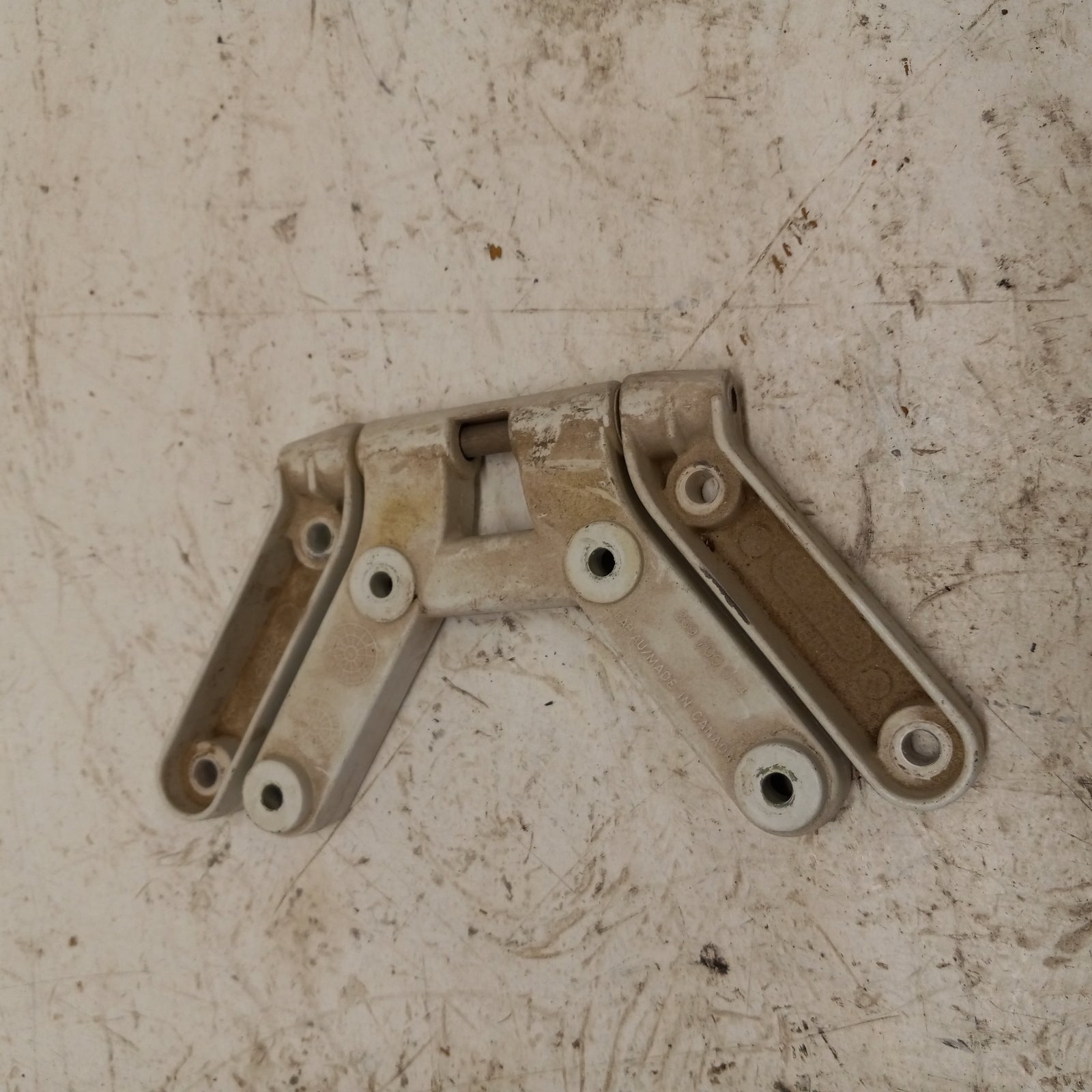 Sea Doo Bombardier 2000-2002 GTX XP LRV OEM White Hood Hinge Set Part 269700038
