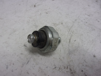 Yamaha Waverunner 2002-2021 VX V1 FX HO OEM Oil Pressure Sensor 68V-82504-00-00
