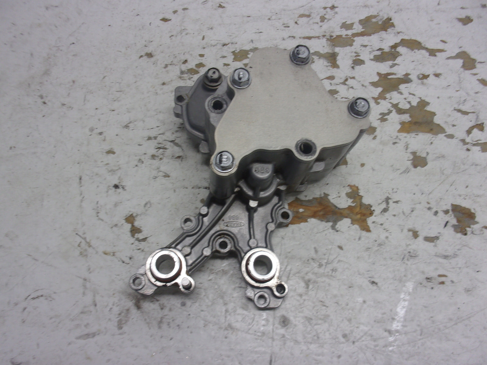 Yamaha Waverunner 2004-2005 FX HO FX Cruiser OEM Oil Pump Part# 6B6-13300-00-00