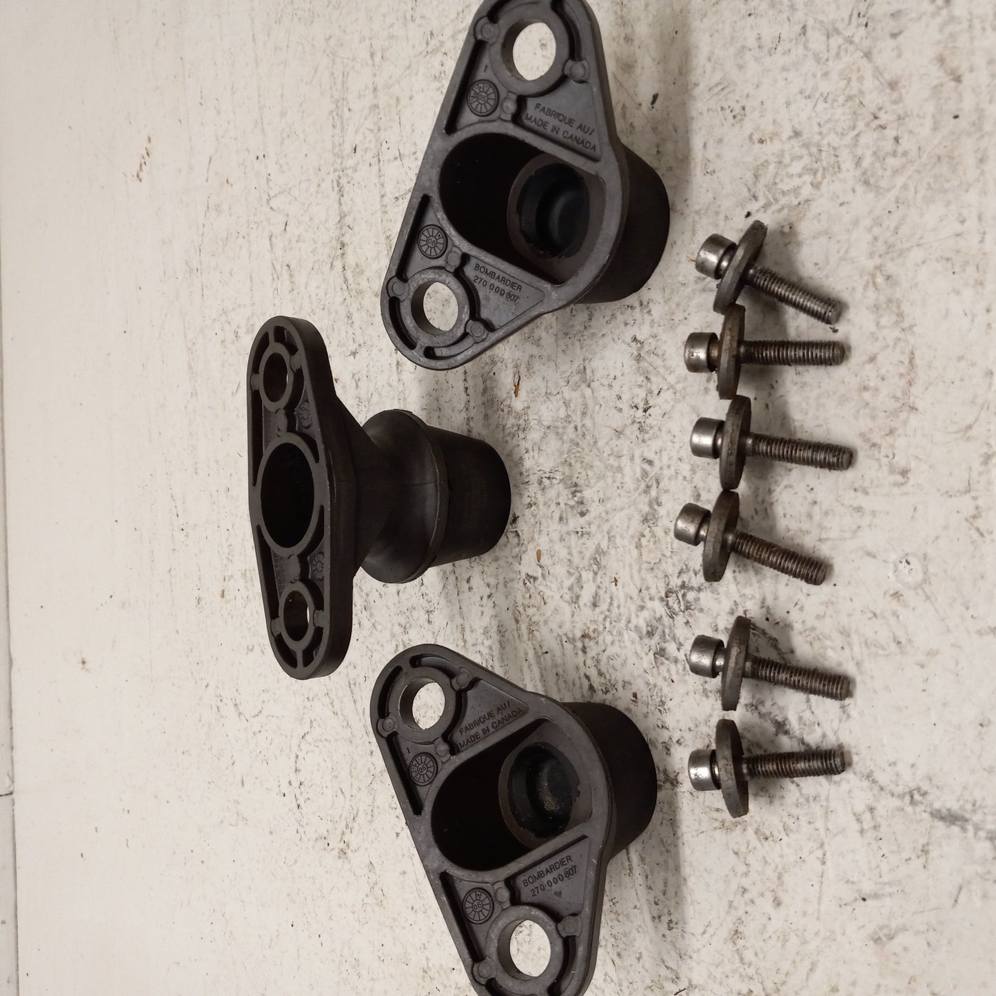 Sea Doo Bombardier 2006 GTI Engine Mount / Damper Set 270000669