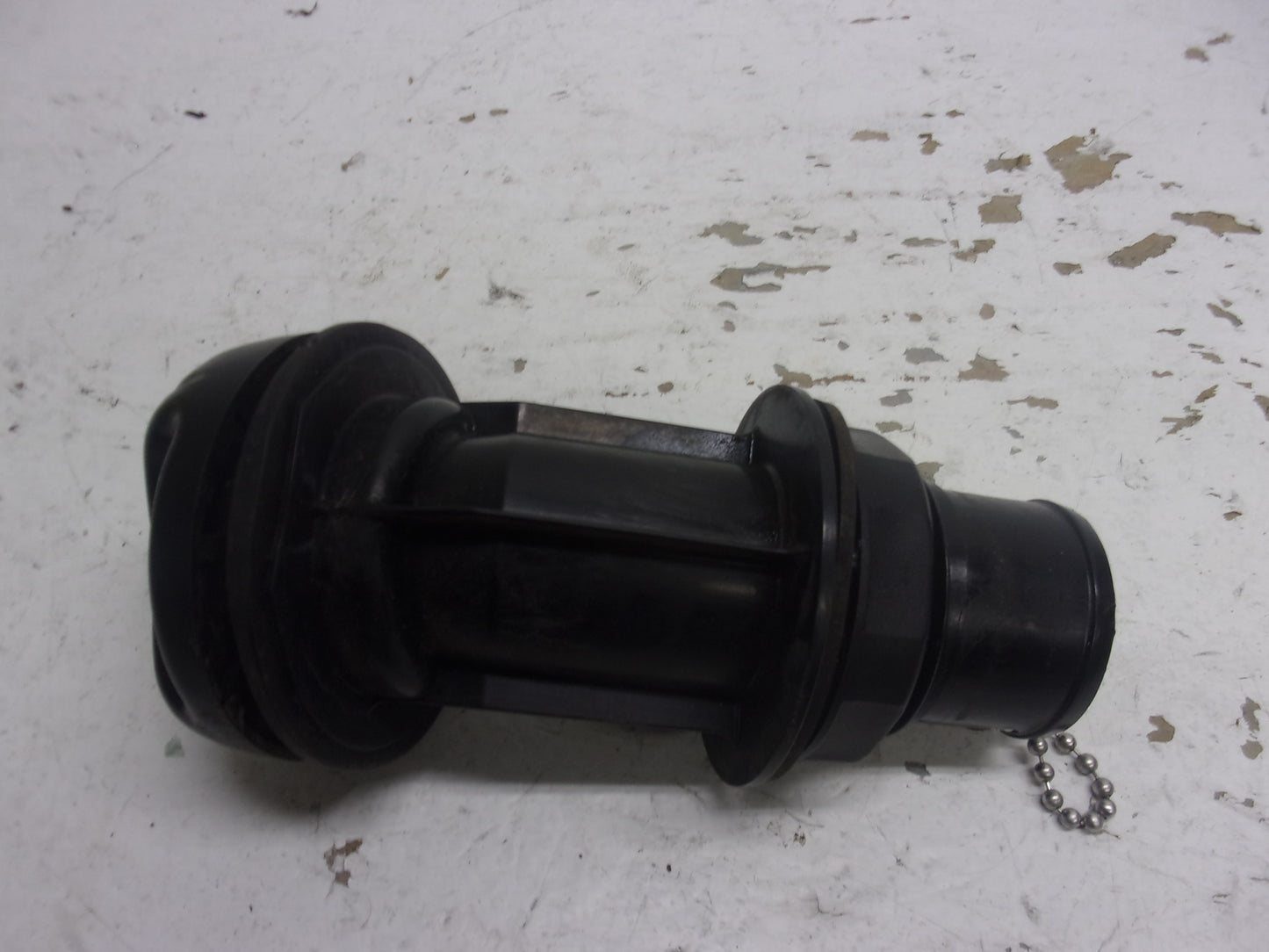 Sea Doo Bombardier 2012-2020 Wake RXP RXT GTI GTR GTX Fuel Neck + Cap 275500845