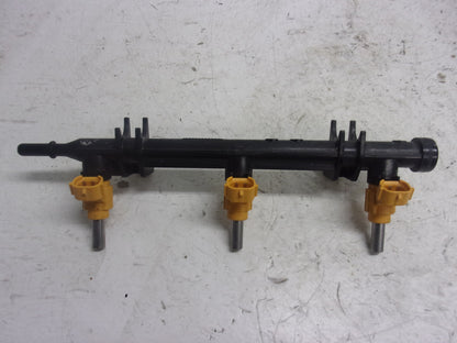 Yamaha 2016-2017 VX V1 EX Barely Used OEM Fuel Rail + Injectors 6EY-13761-00-00