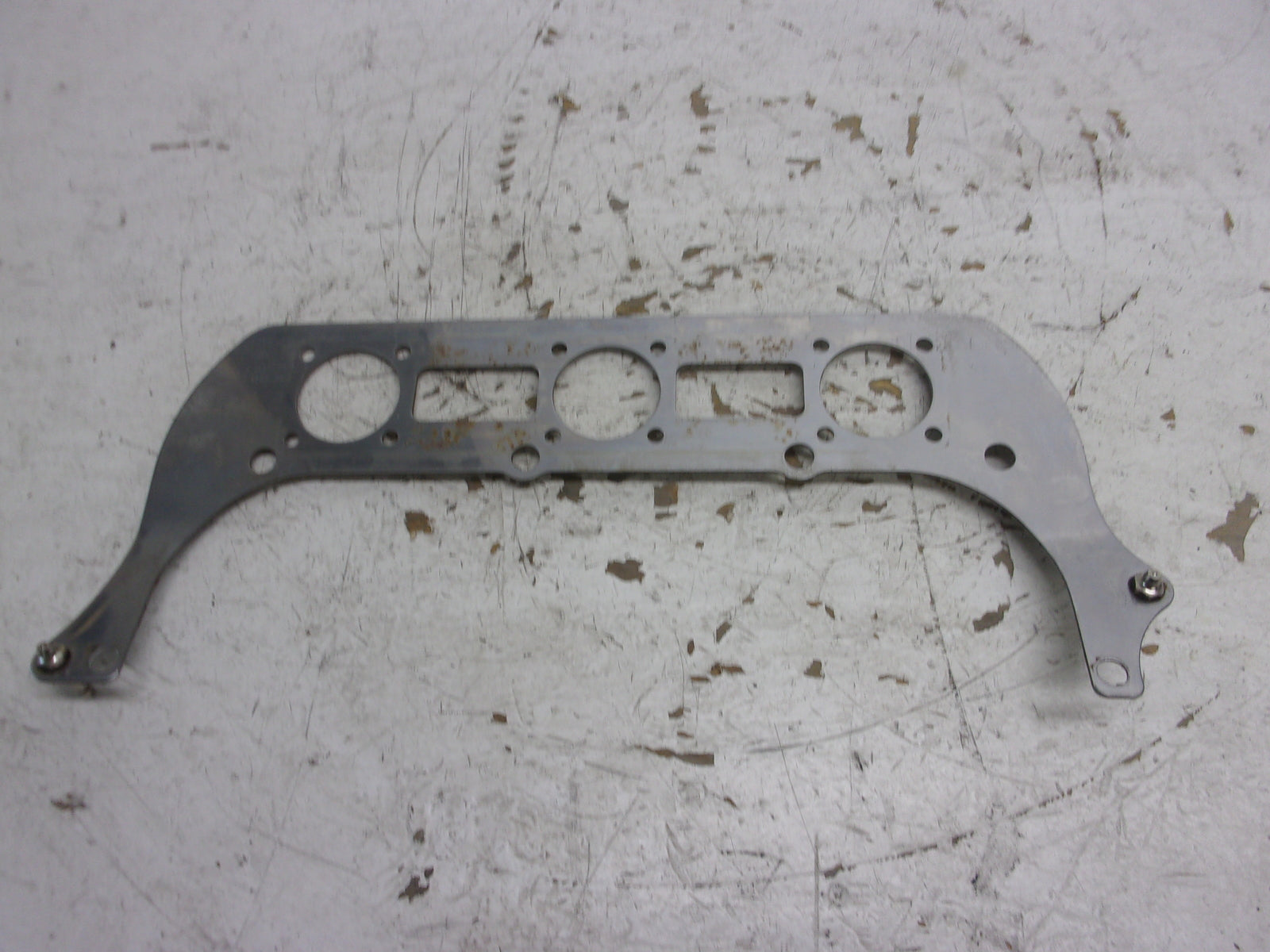 Yamaha WaveRunner 1997-2004 SUV SV GP XL1200 Air Cleaner Bracket 65U-14255-00-00
