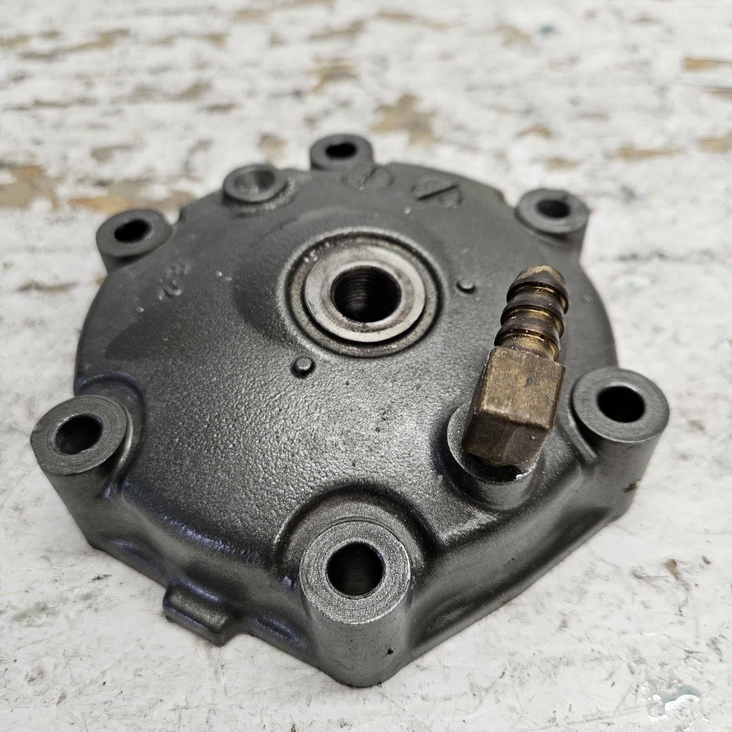Kawasaki PWC Jet Ski 1999-2005 STX-R Ultra 150 OEM Cylinder Head # 11001-3741