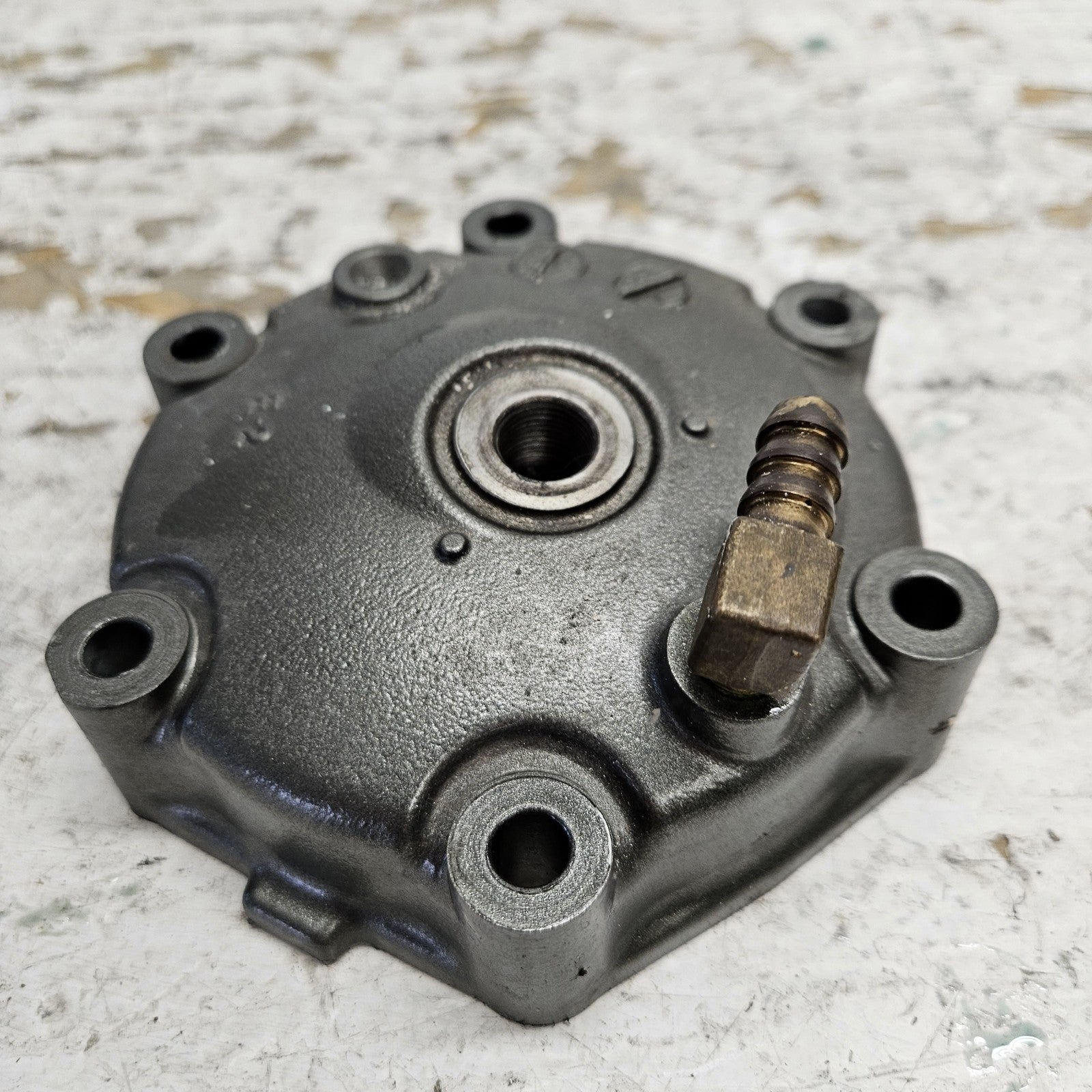 Kawasaki PWC Jet Ski 1999-2005 STX-R Ultra 150 OEM Cylinder Head # 11001-3741