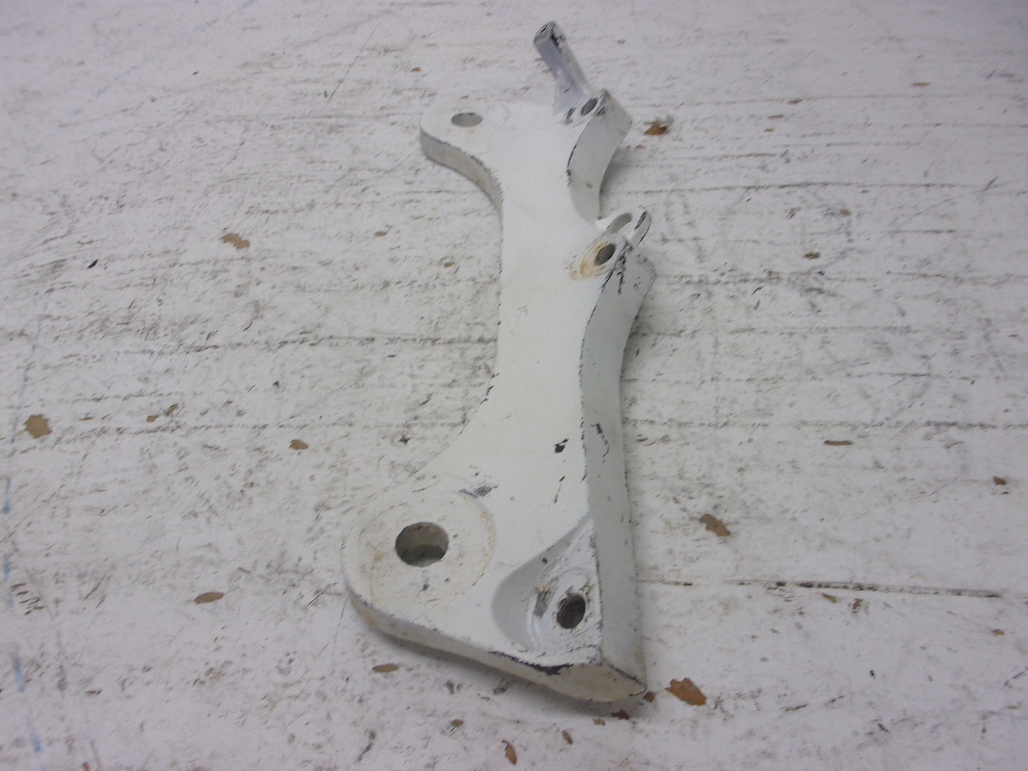 Yamaha Waverunner 1990-1998 WR WVT WB VXR OEM Engine Bracket # 6R7-21425-00-94