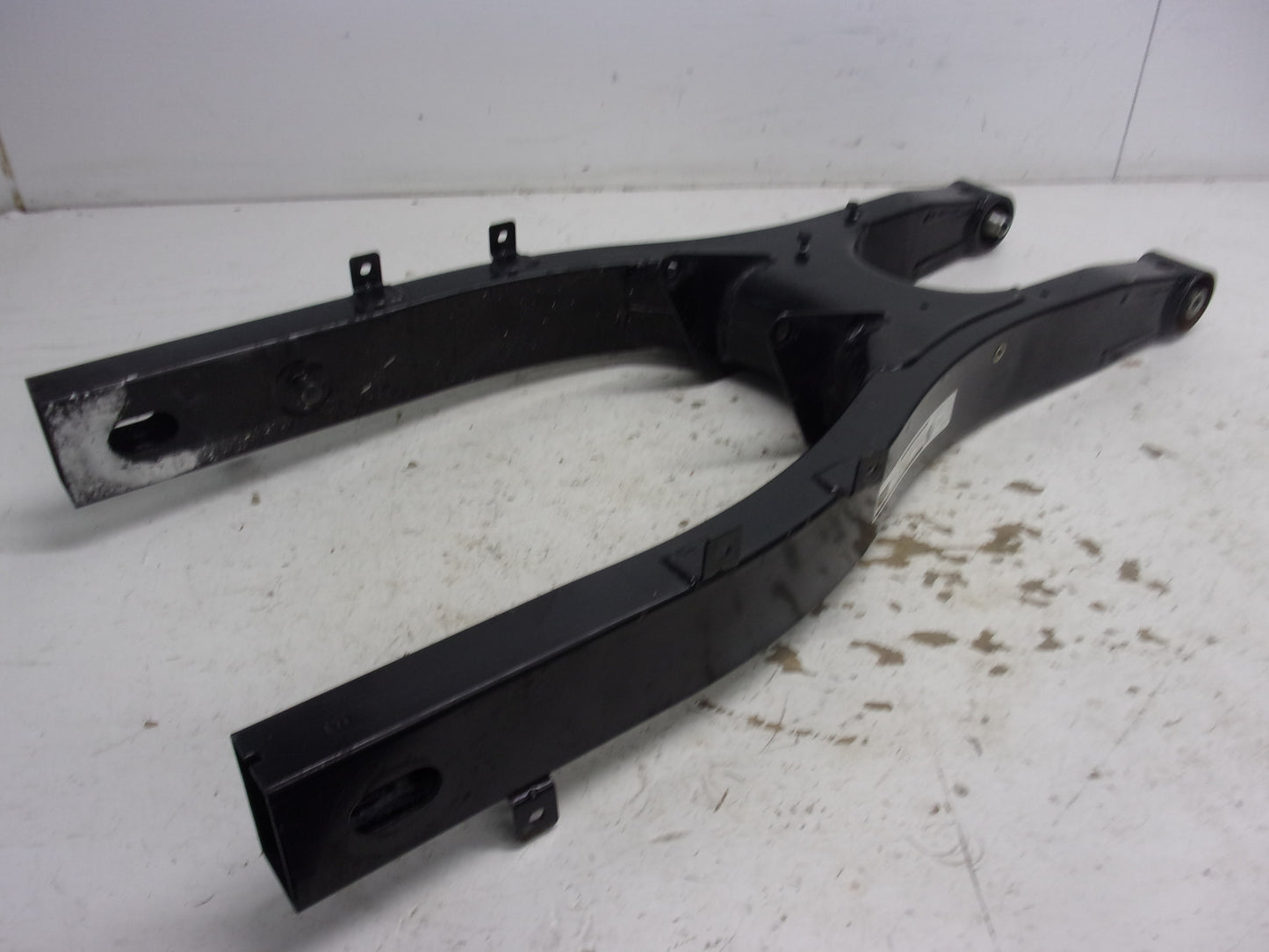 Can-Am Roadster 2009-2010 Spyder GS RS OEM Swing Arm Assembly Part# 706000671