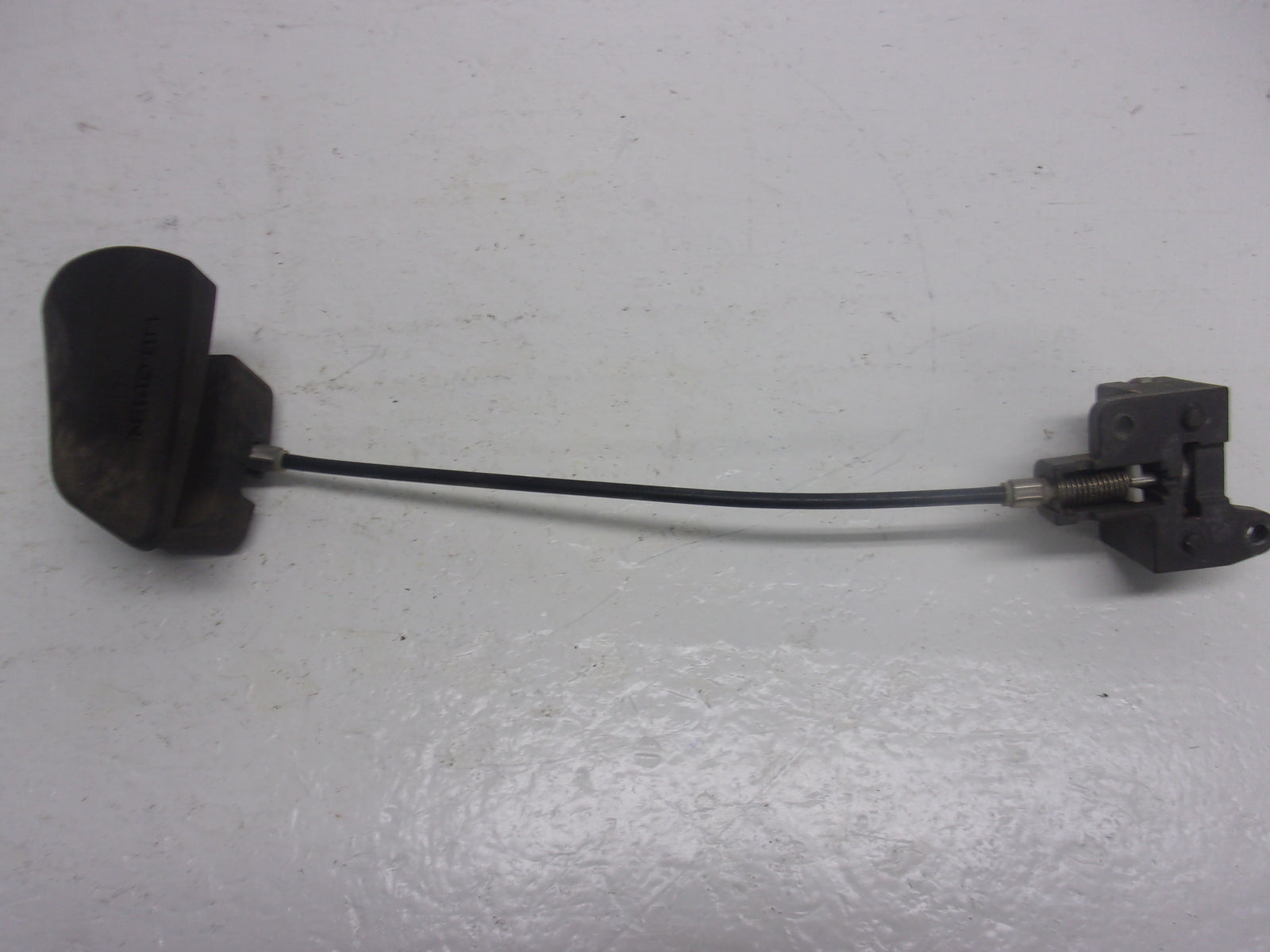 Yamaha Waverunner 2002-2005 FX1000 FX1100 FX140 Hood Latch # F1B-651A1-00-00