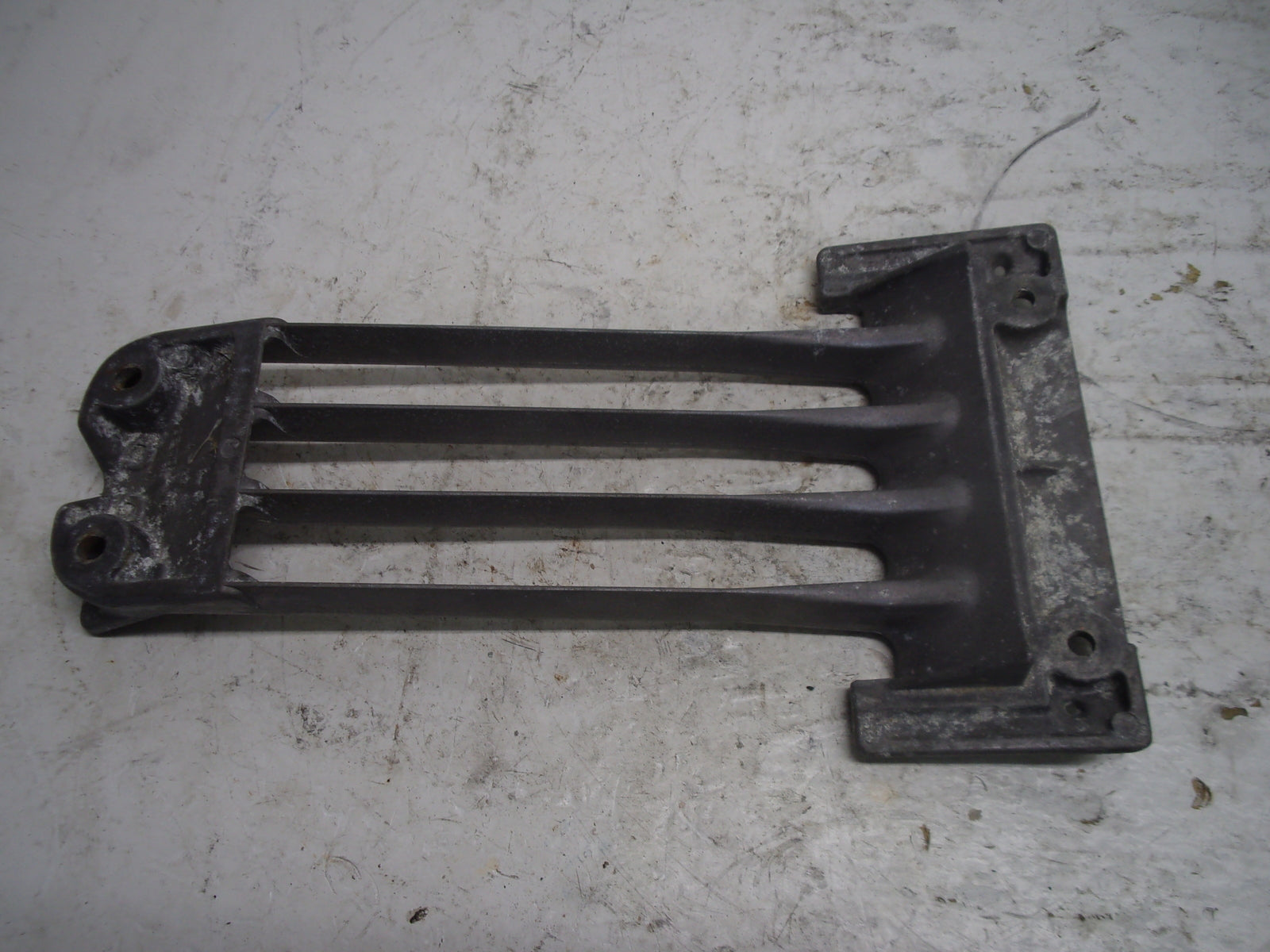Yamaha WaveRunner 2000-2008 GP1200/1300 OEM Intake Grate Part# 67X-51333-00-94