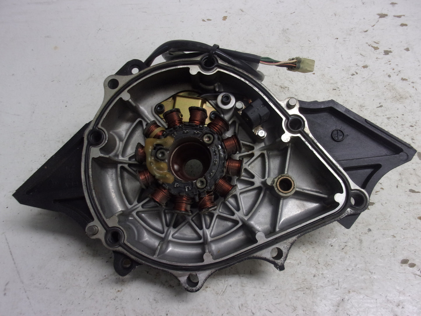 Yamaha Waverunner 1999-2000 GP XL 1200 Flywheel Cover + Stator # 66V-81337-00-8P