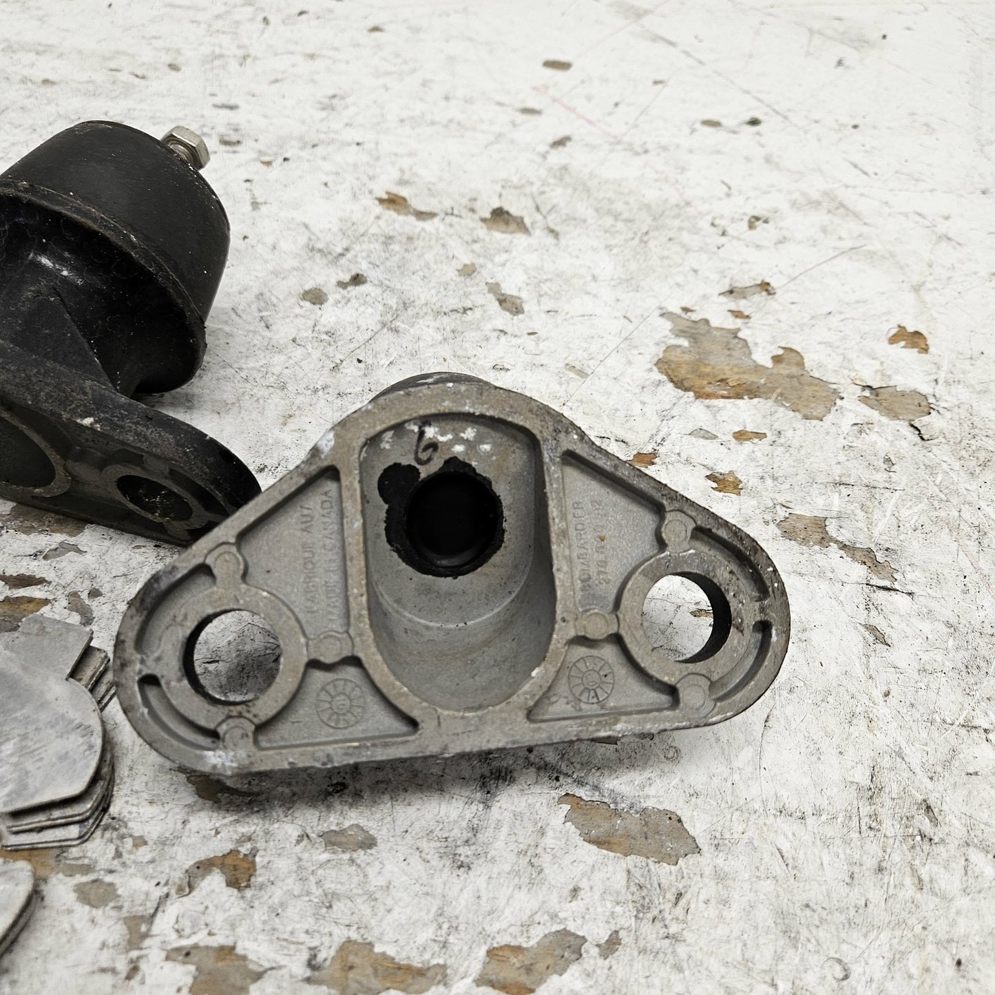 Sea Doo Bombardier 2002-2003 GTX Complete Engine Mount Set + Shims # 270000510