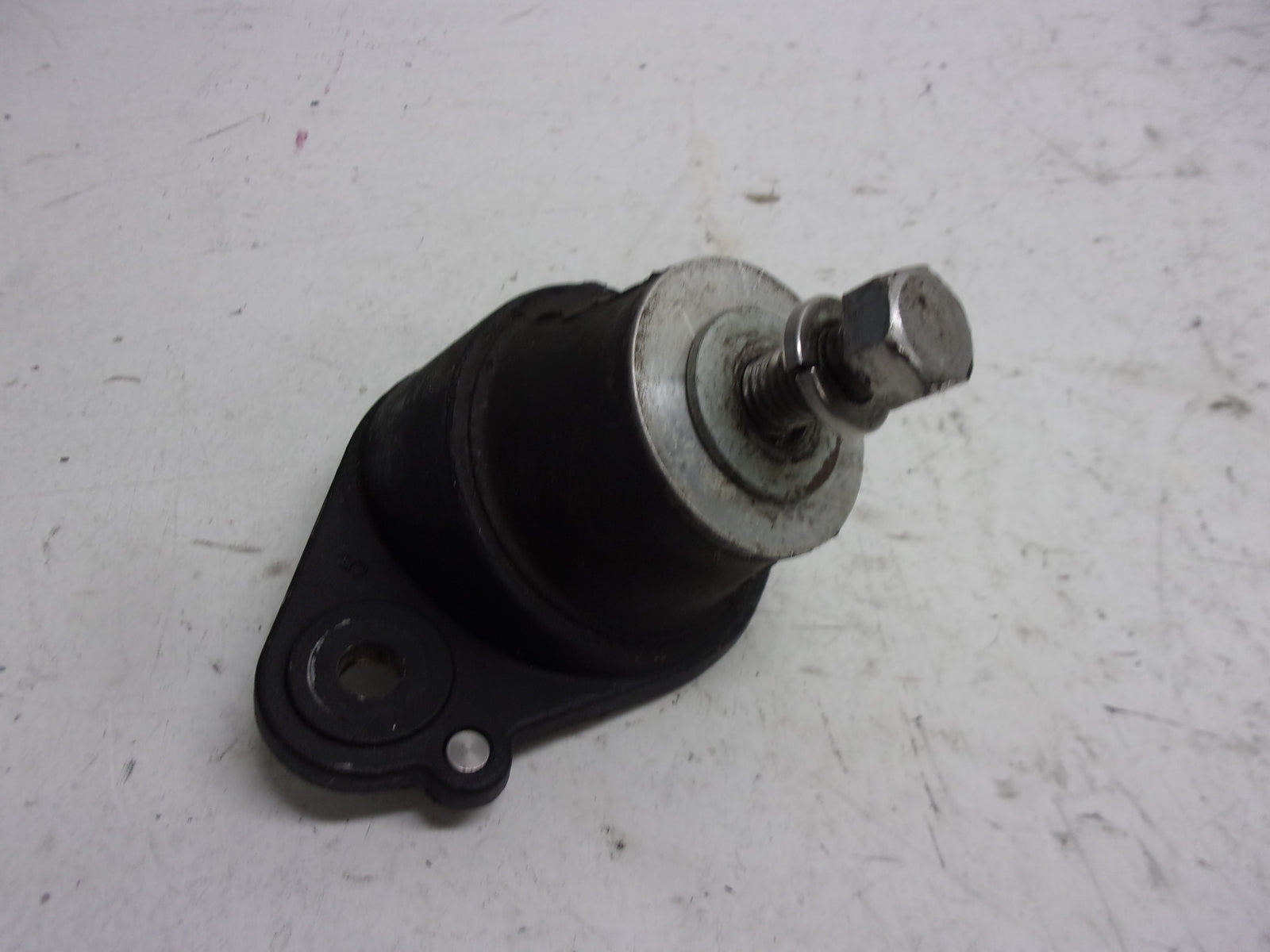 Kawasaki Jet Ski 1988-1990 TS 650SX X2 OEM Engine Damper Set Part# 92075-3724