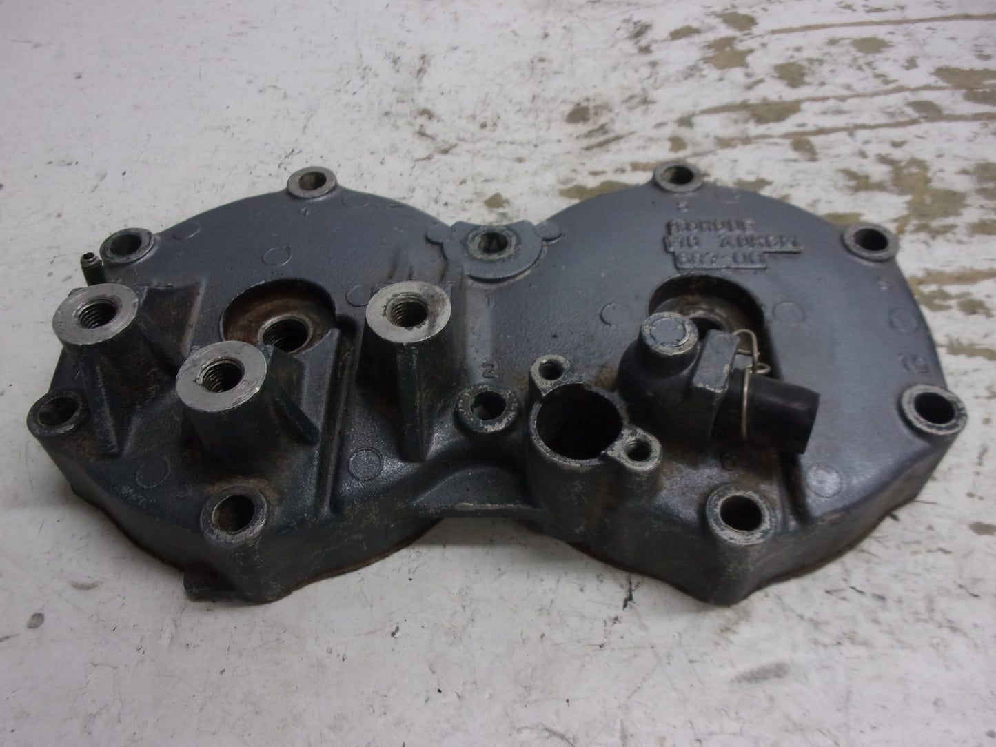 Yamaha Waverunner 1990-1996 SuperJet VXR 650 OEM Cylinder Head # 6R7-11111-00-94