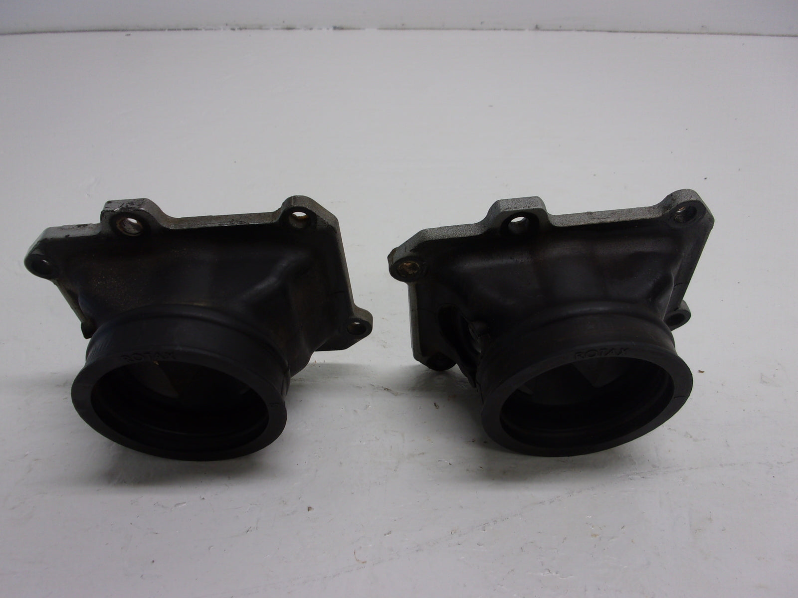 Sea Doo Bombardier 2000-2003 XP GTX RX LRV DI OEM Carburator Adapters 290867890