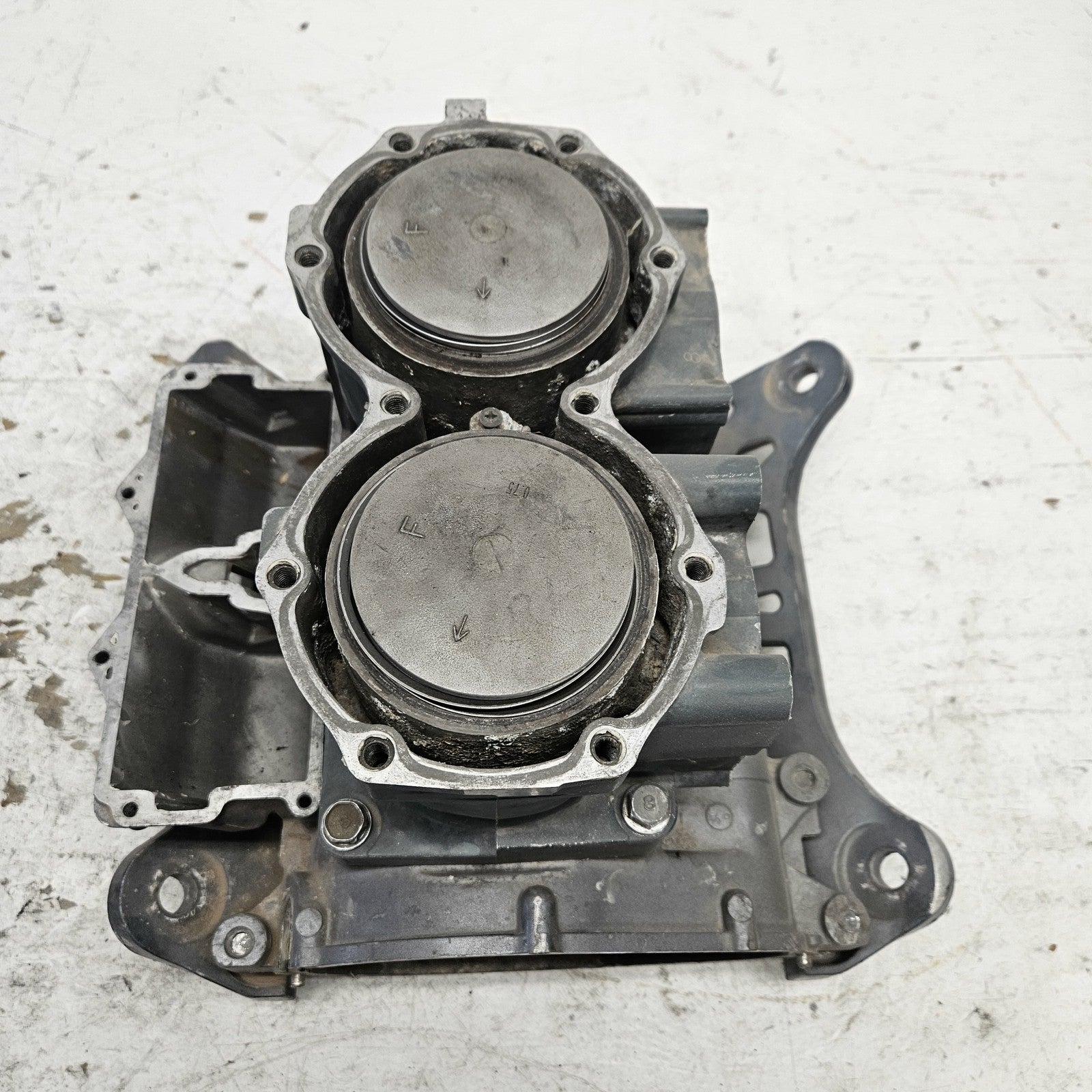 Yamaha 93-1997 VXR PRO Blaster FX1 Raider Crankcase + Top End 61X-15100-00-94