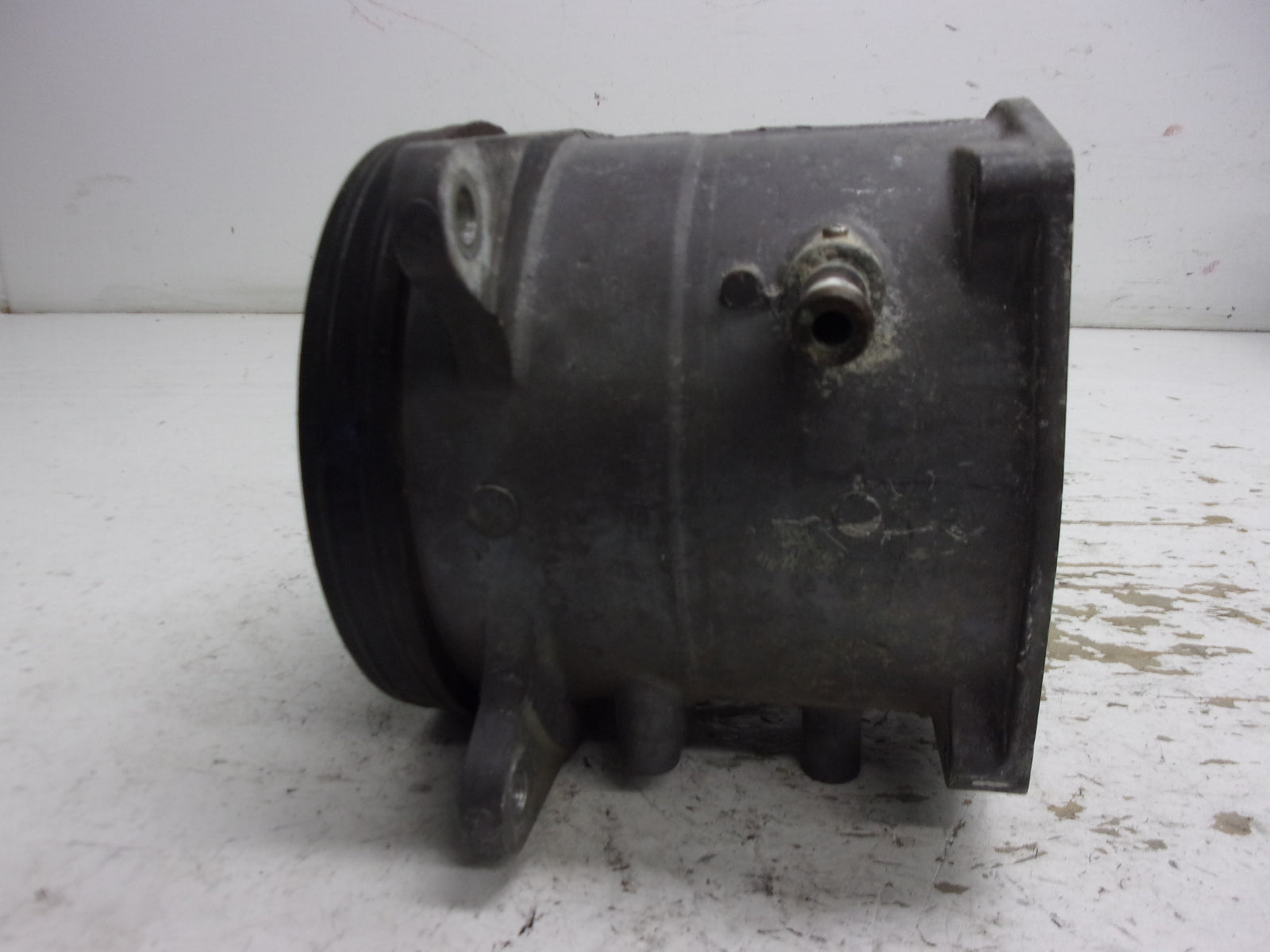 Kawasaki Jet Ski 1996-2002 STX ZXI 900/1100 OEM Vane Guide Part# 59496-3718