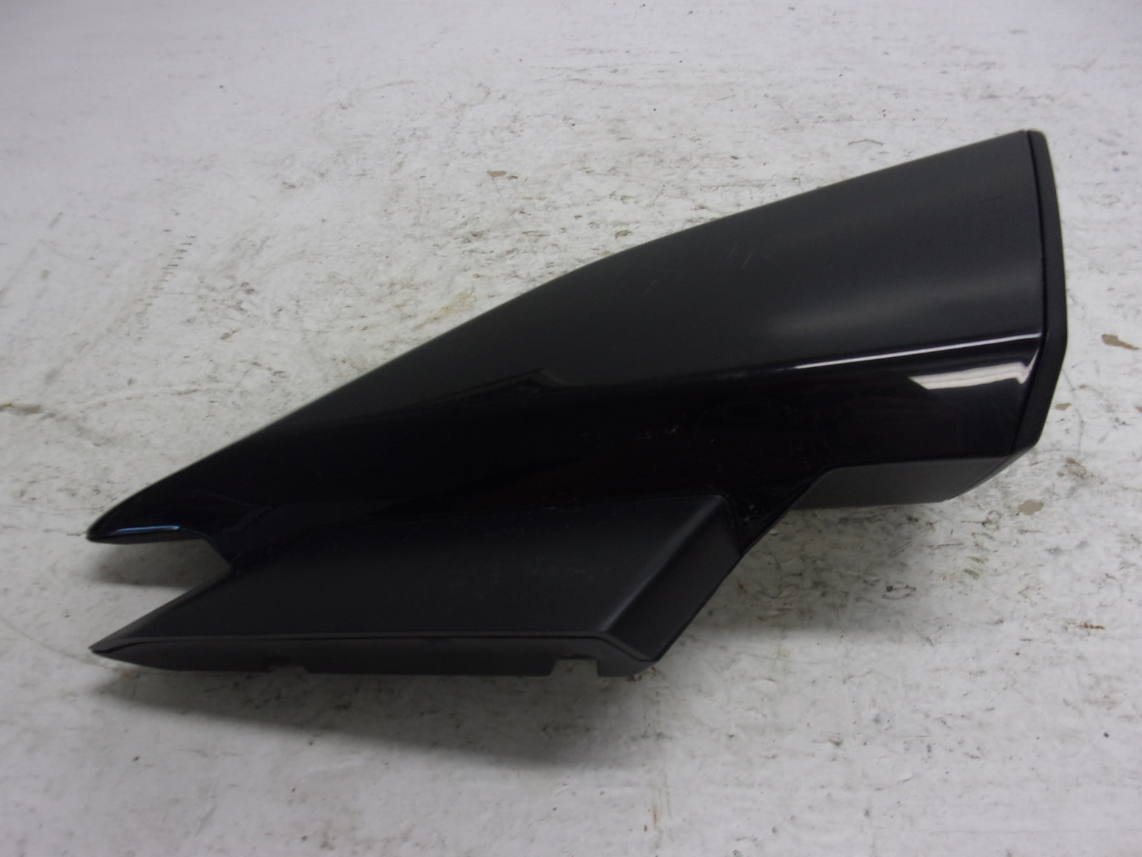 Yamaha 2019-2021 FX Cruiser HO OEM Black & White Right Mirror # F3X-U590E