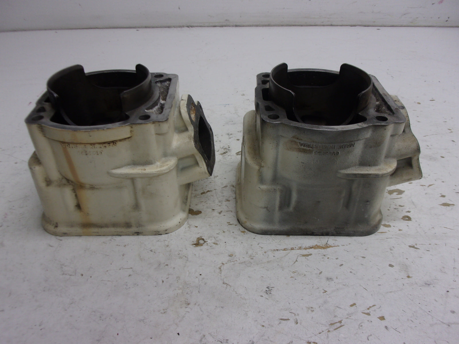 Sea Doo Bombardier 1995-1996 GTS GTI XP SPX HX 717 OEM Cylinder Set # 290923236