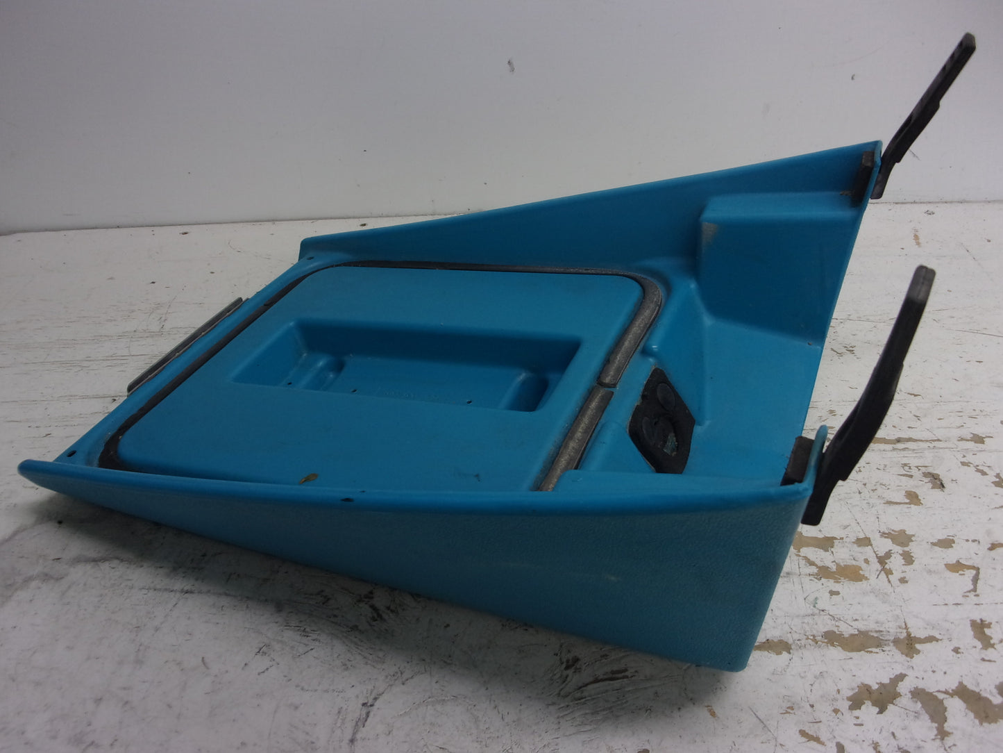 Sea Doo Bombardier 1993 SP SPX SPI OEM Teal Storage Cover Part# 269500060