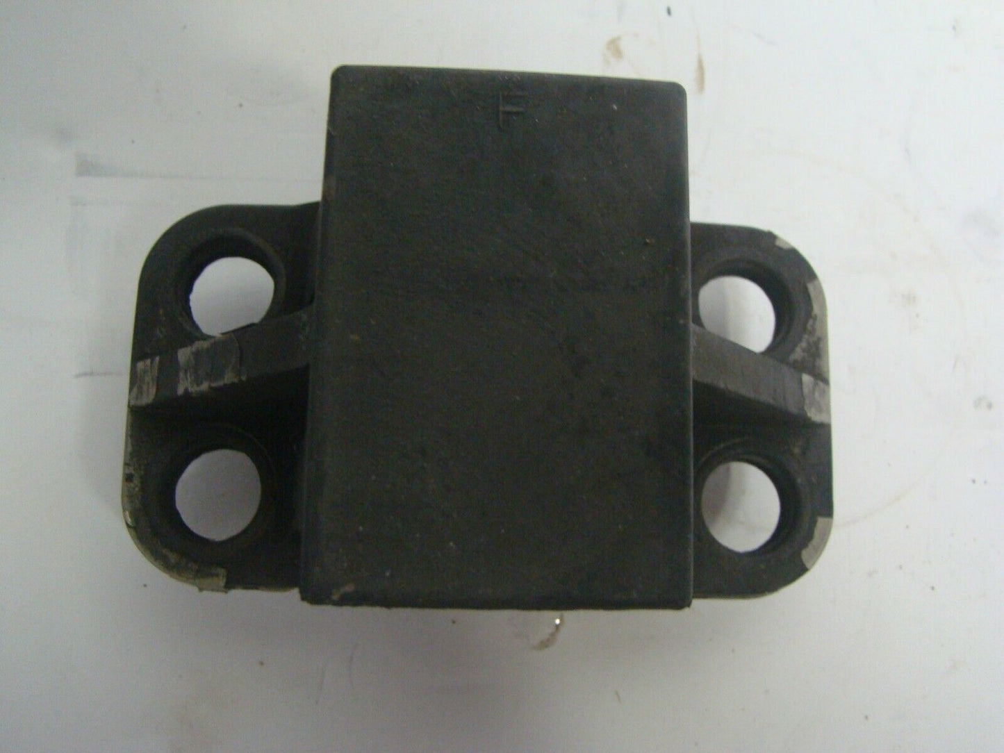 Yamaha 1999-2004 XL 700 WaveVenture 700 760 Upper Mount Stopper 63N-44532-01-00
