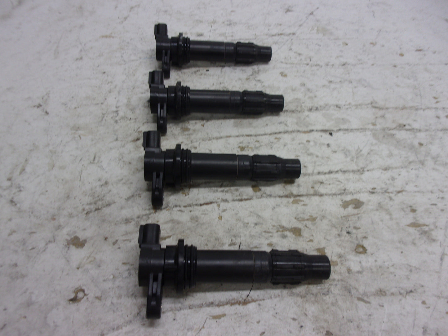 Yamaha Waverunner 2004-2007 VX FX HO OEM Ignition Coil Set Part# 6B6-82310-00-00