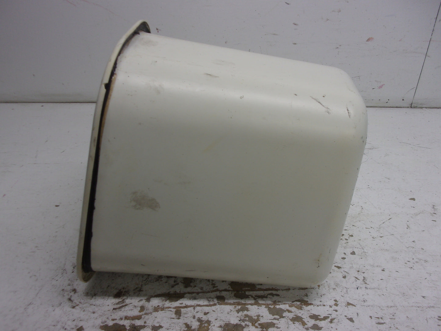 Yamaha WaveRunner 1997-2000 GP WaveRunner OEM Bow Locker Part# GP7-U475A-00-00