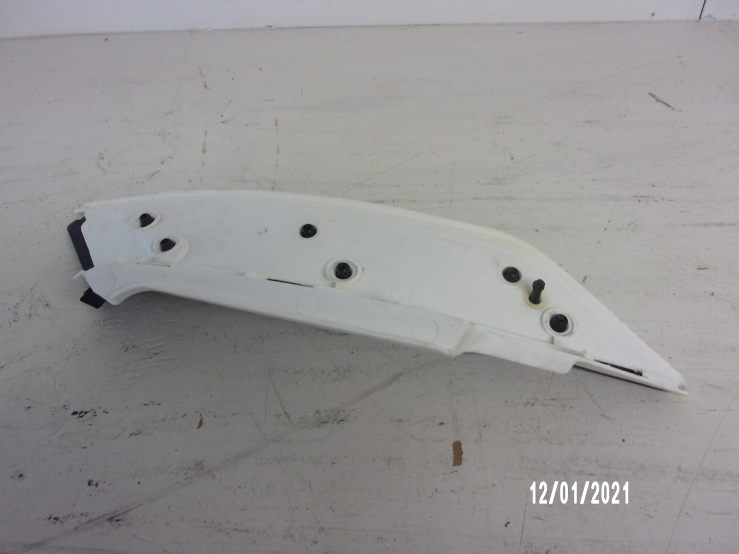 Sea Doo Bombardier PWC 2007-2009 RXP OEM Left Moulding + Knee Pad # 291002462