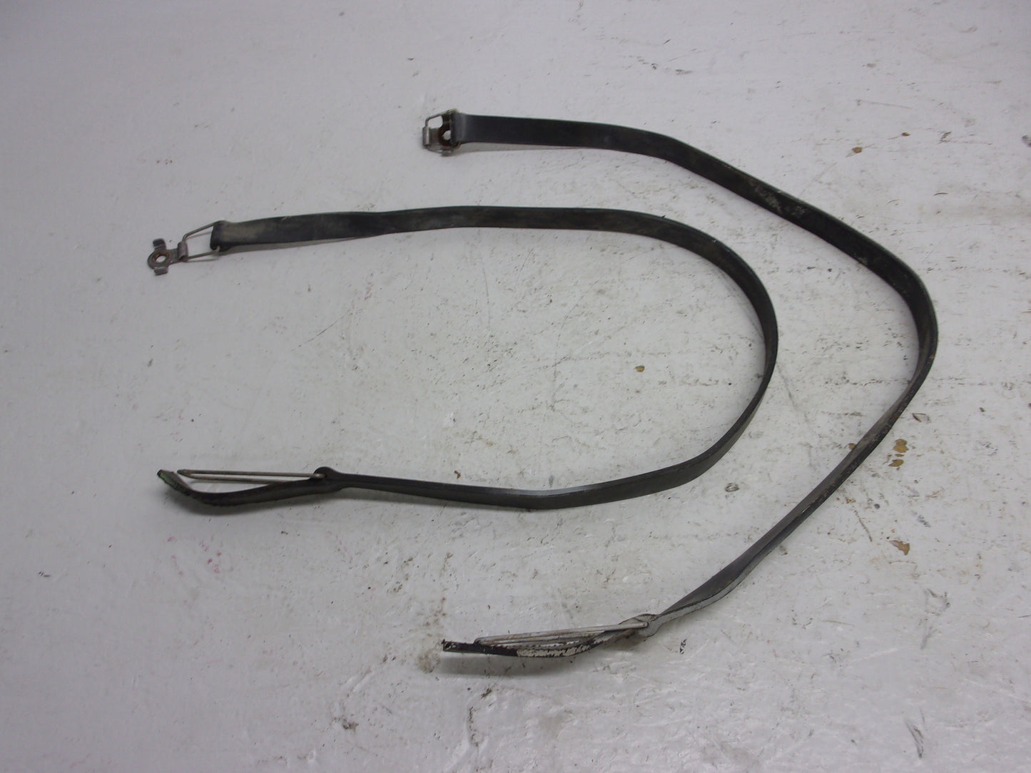 Kawasaki Jet Ski 1992-1997 750 SX SXI OEM Fuel Tank Band Set Part# 92072-3763