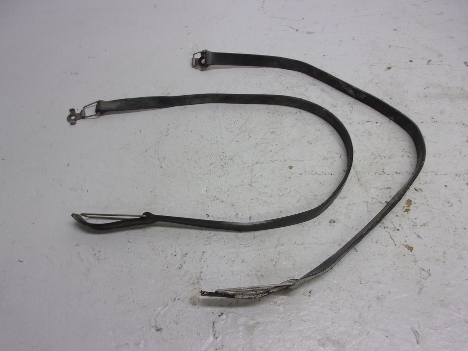 Kawasaki Jet Ski 1992-1997 750 SX SXI OEM Fuel Tank Band Set Part# 92072-3763