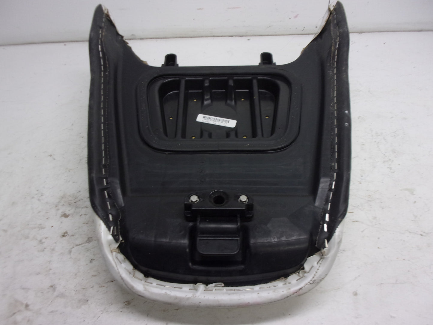Yamaha WaveRunner 2017-2019 VX Cruiser/Deluxe OEM Passenger Seat F2X-U372A-90-00
