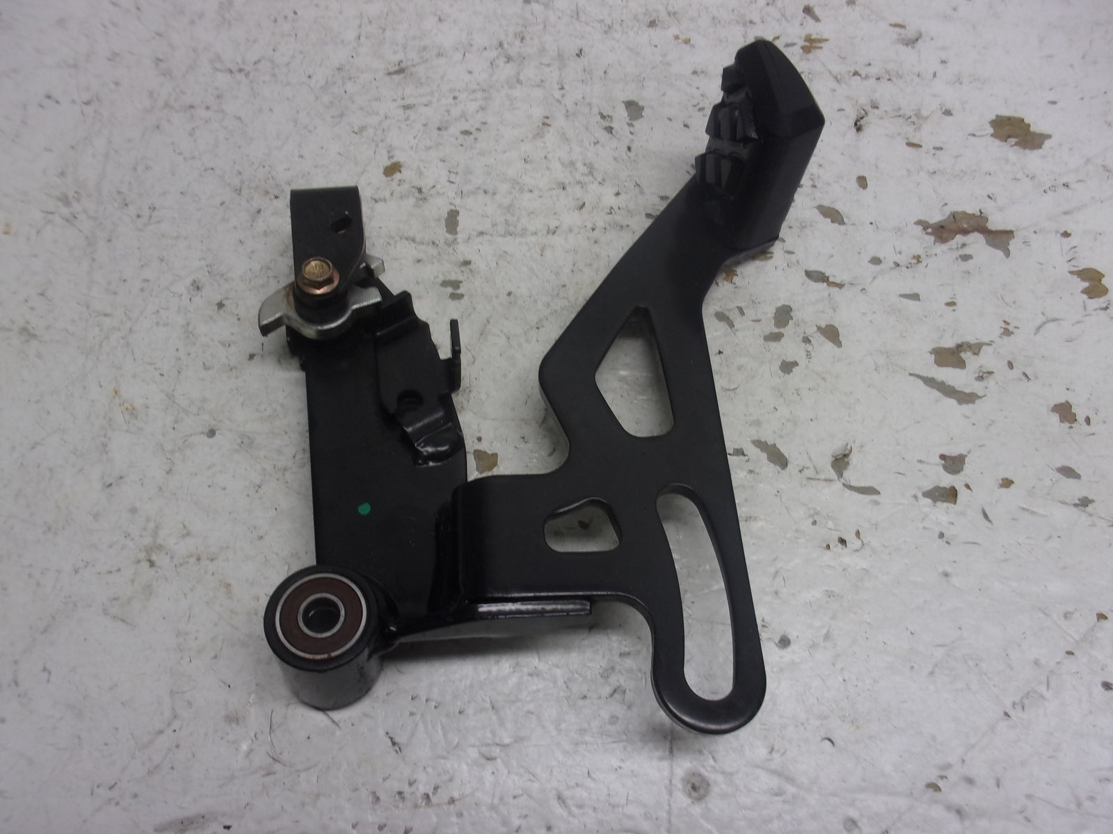 Can-Am Roadster 2008-20 Spyder GS OEM Brake Pedal Plate Assembly Part# 705600634