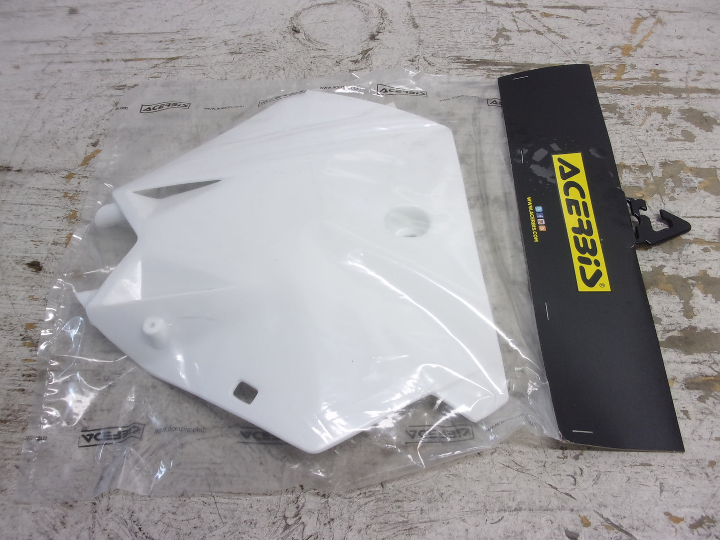 KTM Dirt Bike 2004-2012 SX 85 NEW Acerbis White Front Number Plate # 0016369.030