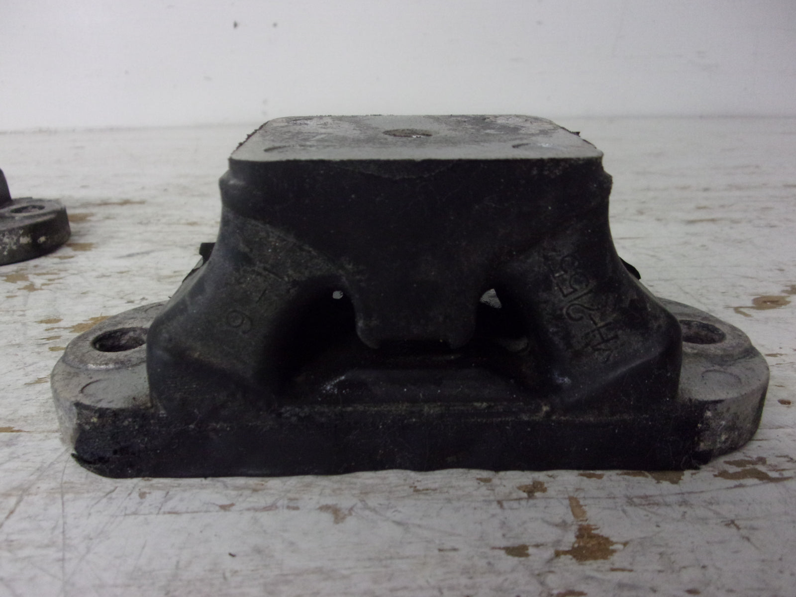 Yamaha WaveRunner 2012-2021 VX GP EX V1 OEM 2 Rubber Mounts # 67X-44517-10-00