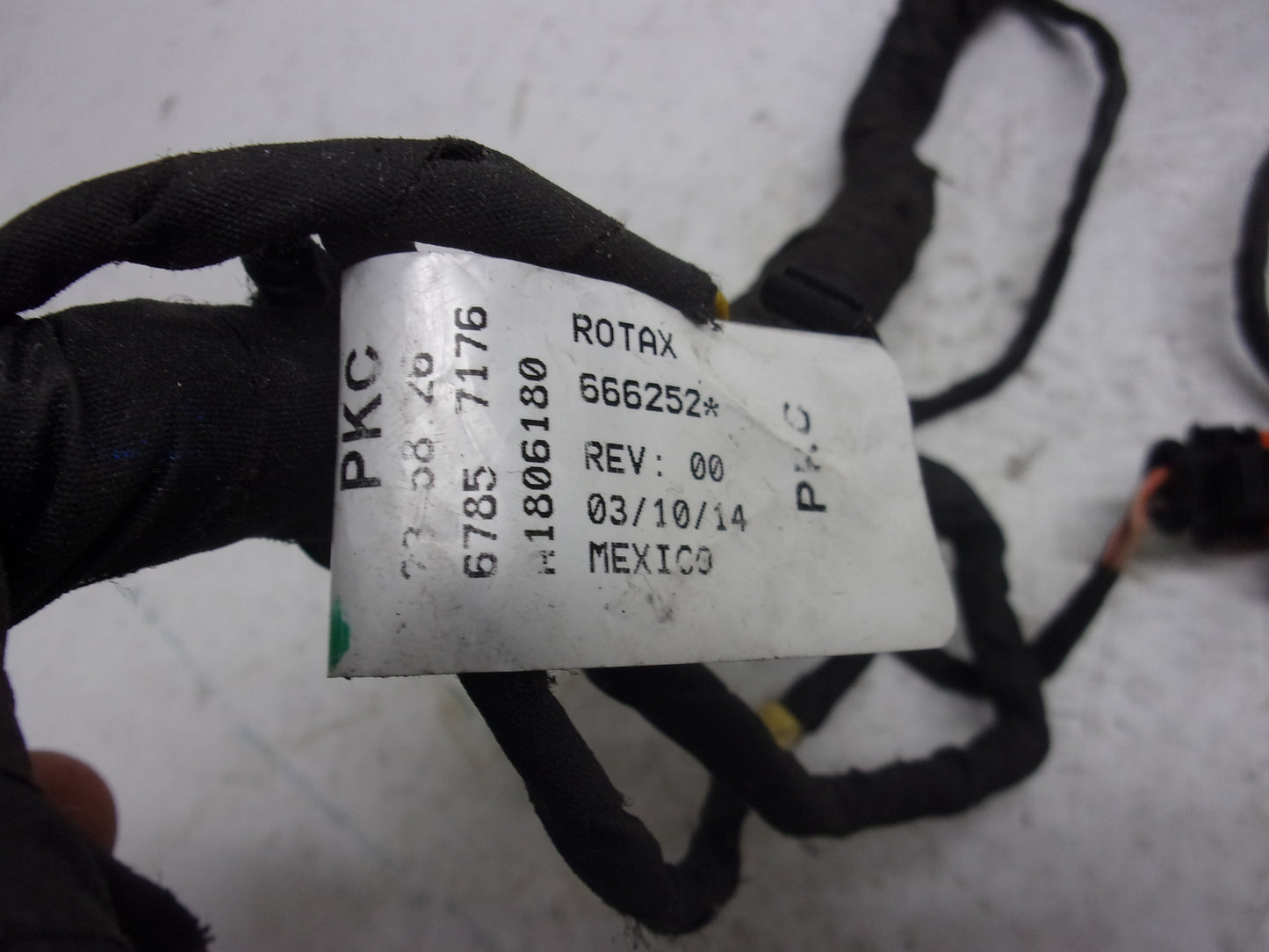 Sea Doo Bombardier 2015-2016 Spark OEM Engine Wire Harness Assembly# 420666252
