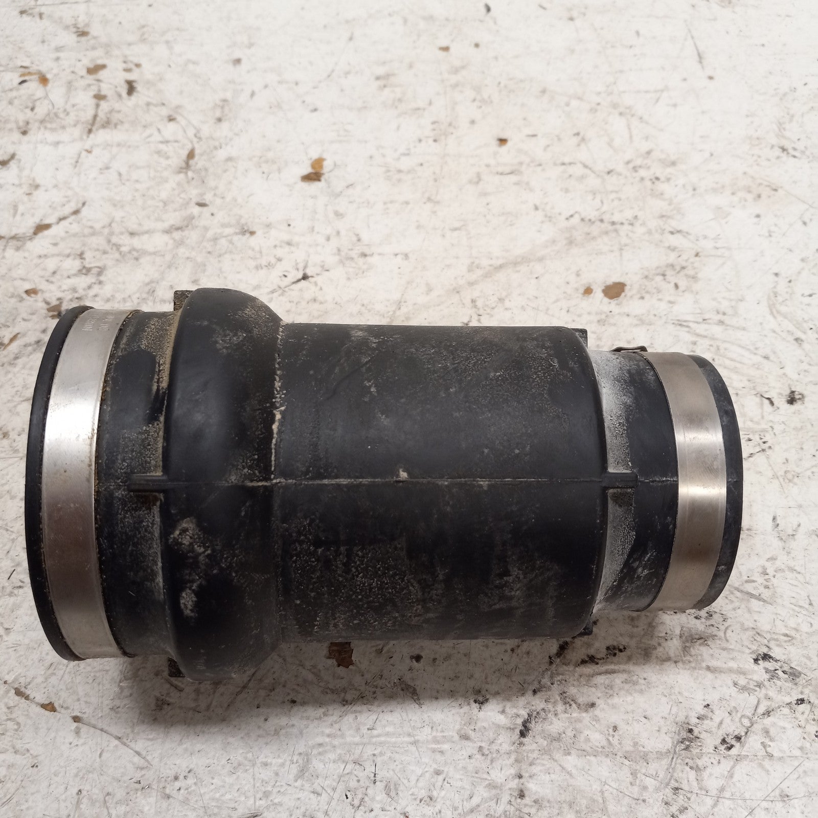 Yamaha Waverunner 2000-2004 GP XL XA XLT 800 OEM Exhaust Outlet 67A-14752-00-00