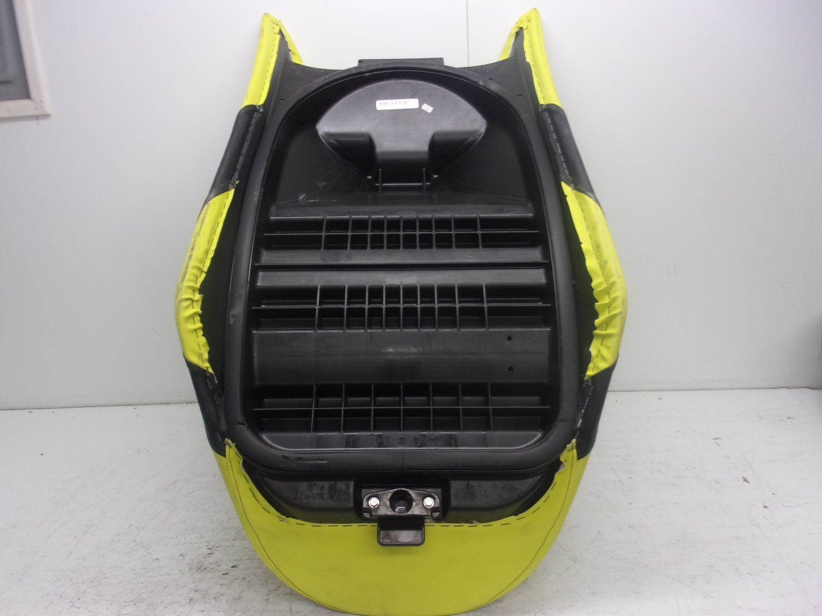 Yamaha WaveRunner 2020 GP1800R SVHO OEM Double Seat Assembly # F2W-U371A-80-00