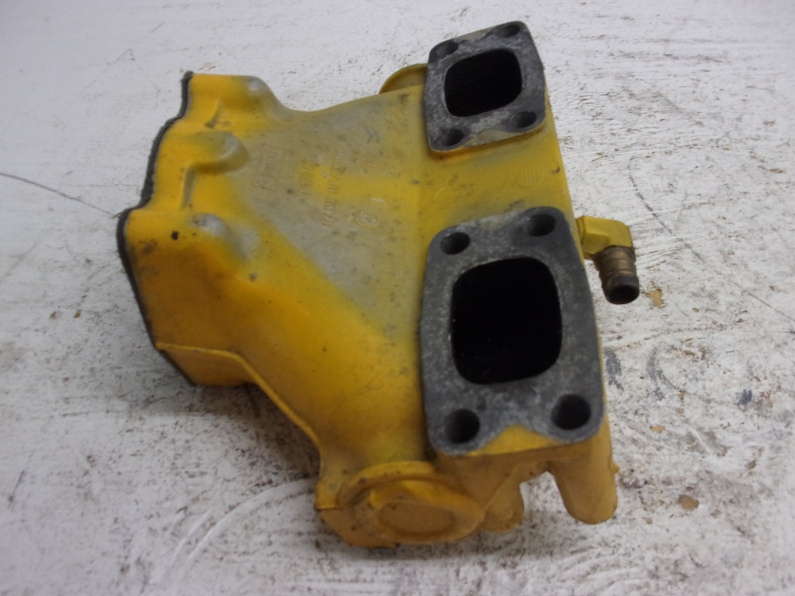 Sea Doo Bombardier 1991 XP GT SP OEM Yellow Exhaust Manifold Assembly 290978619